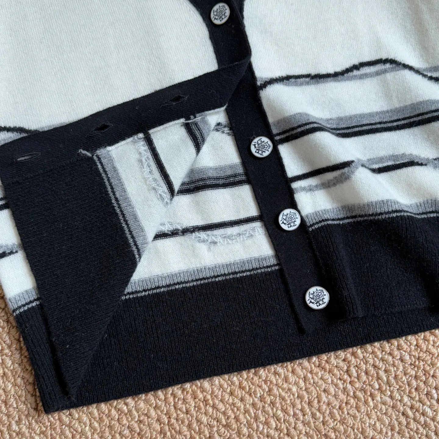 Джемперы И Свитеры Женские Hermes 11767357