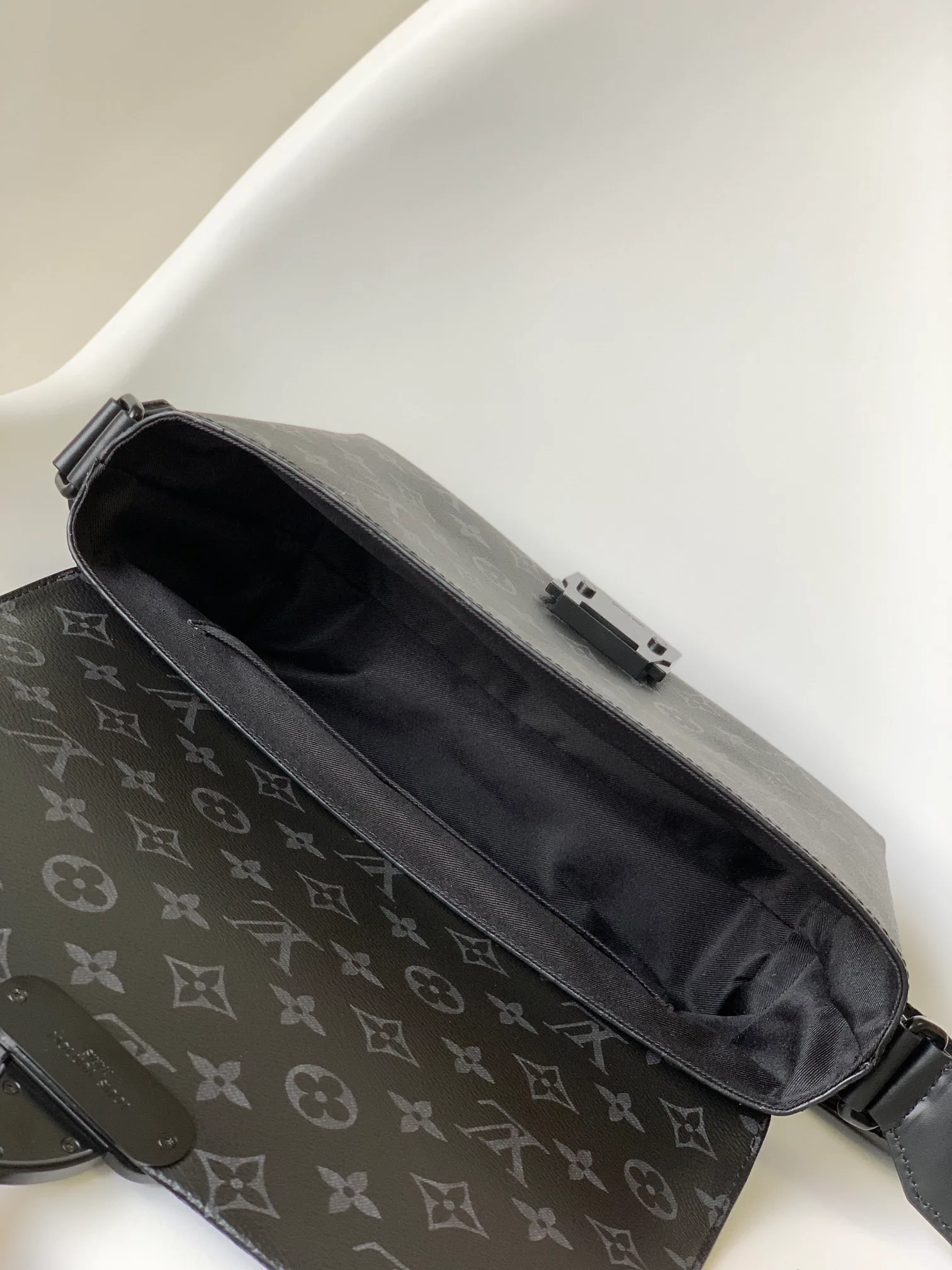 Сумки На Ремне Женские Louis Vuitton 369587