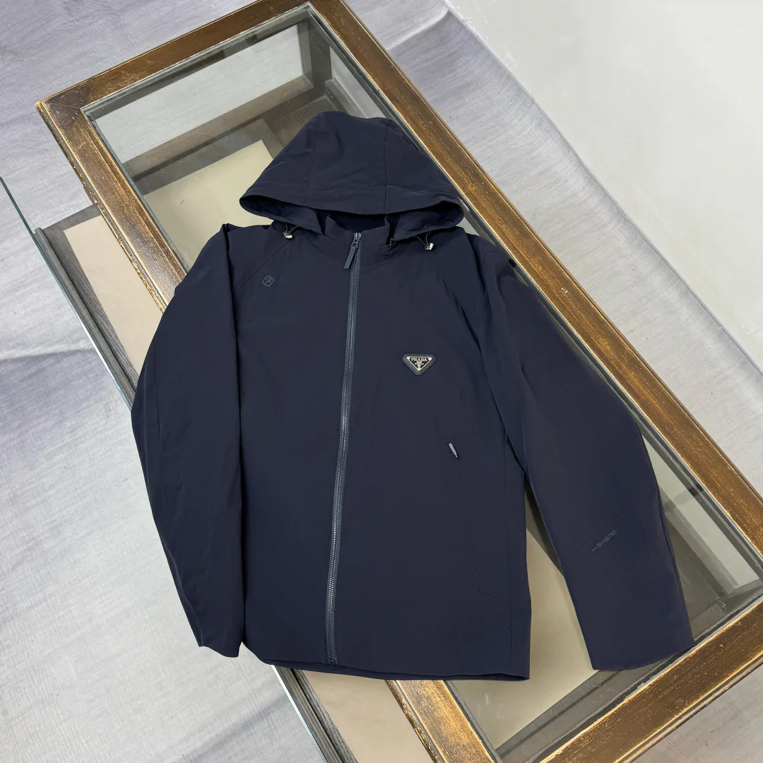 Куртки И Пуховики Мужские Prada 13230366