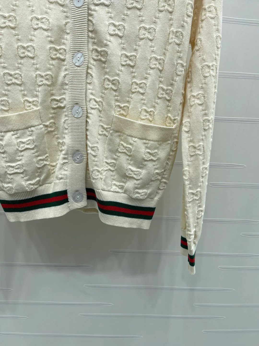 Джемперы И Свитеры Женские Gucci 18038826