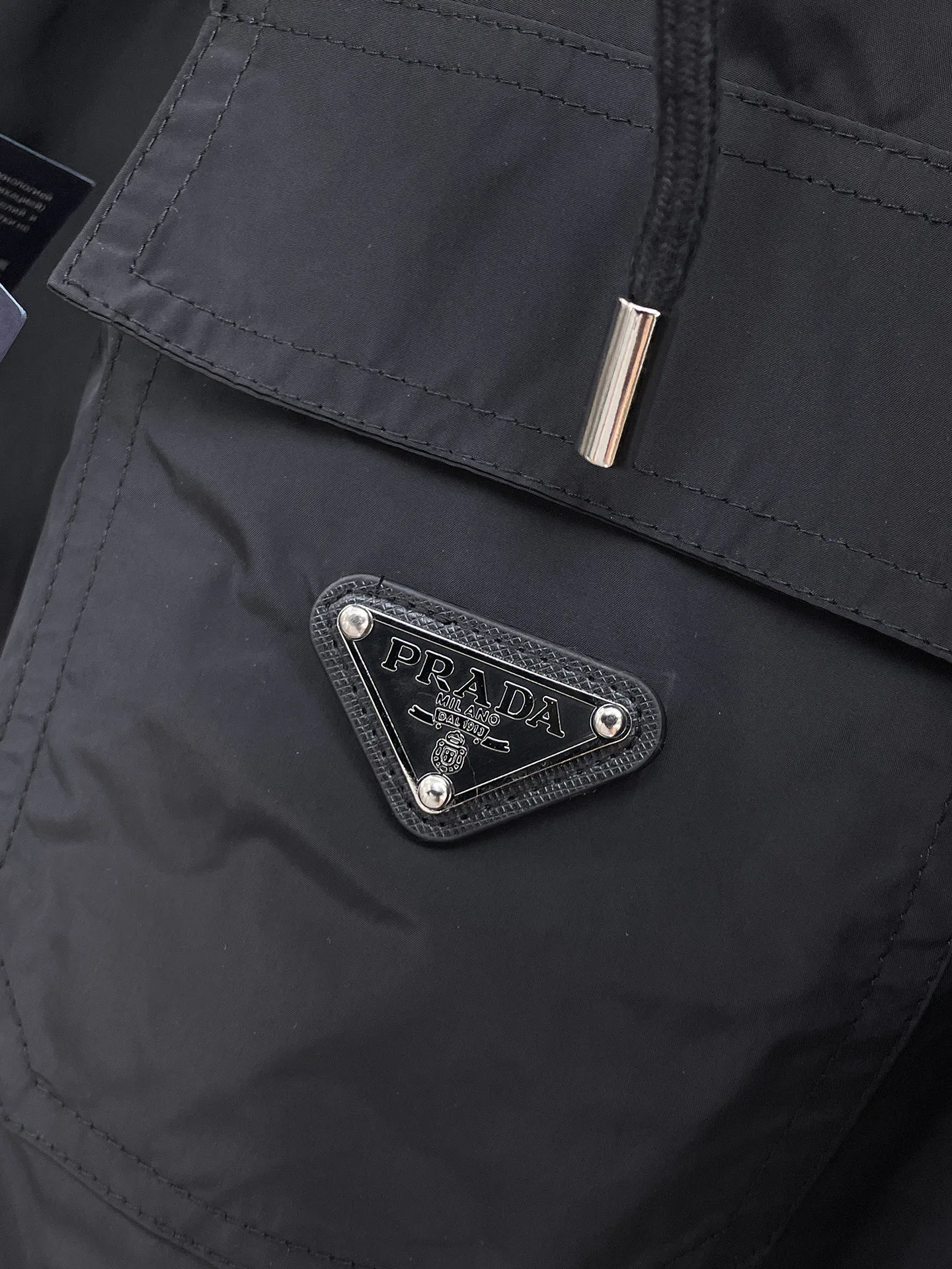 Куртки И Пуховики Мужские Prada 9352318