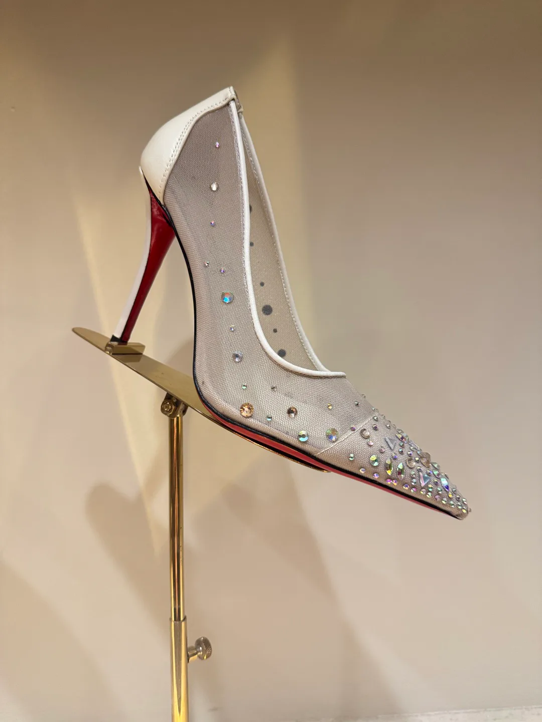 Туфли Женские Christian Louboutin 5737578