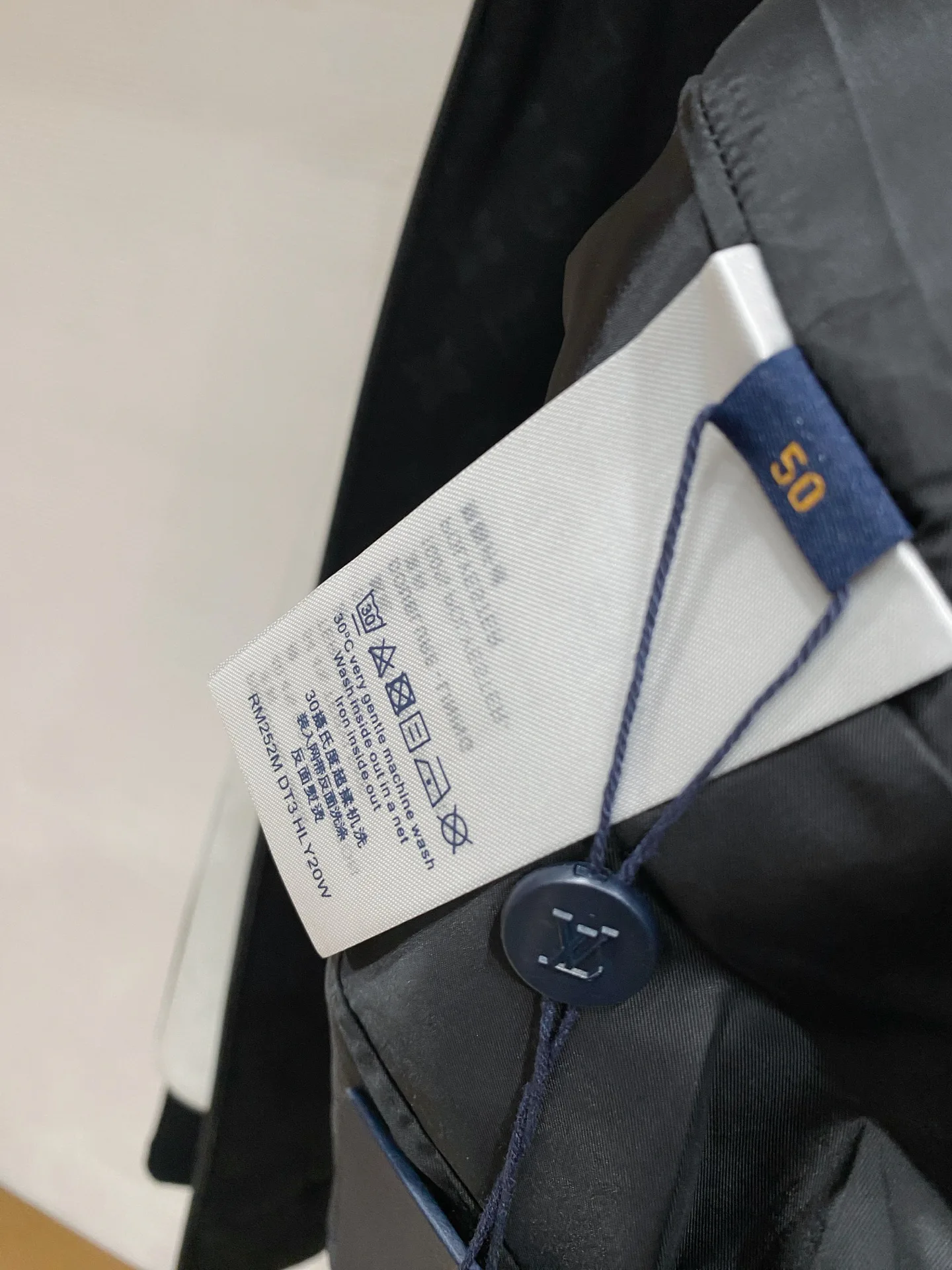 Куртки И Пуховики Мужские Louis Vuitton 10479661