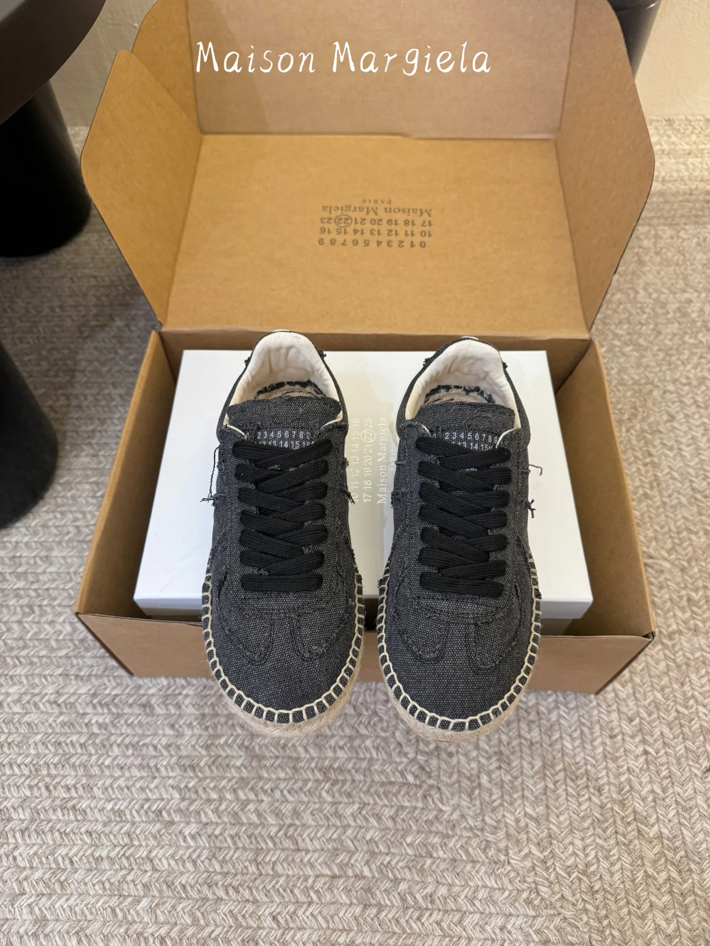 Кроссовки Женские Maison Margiela 17220383