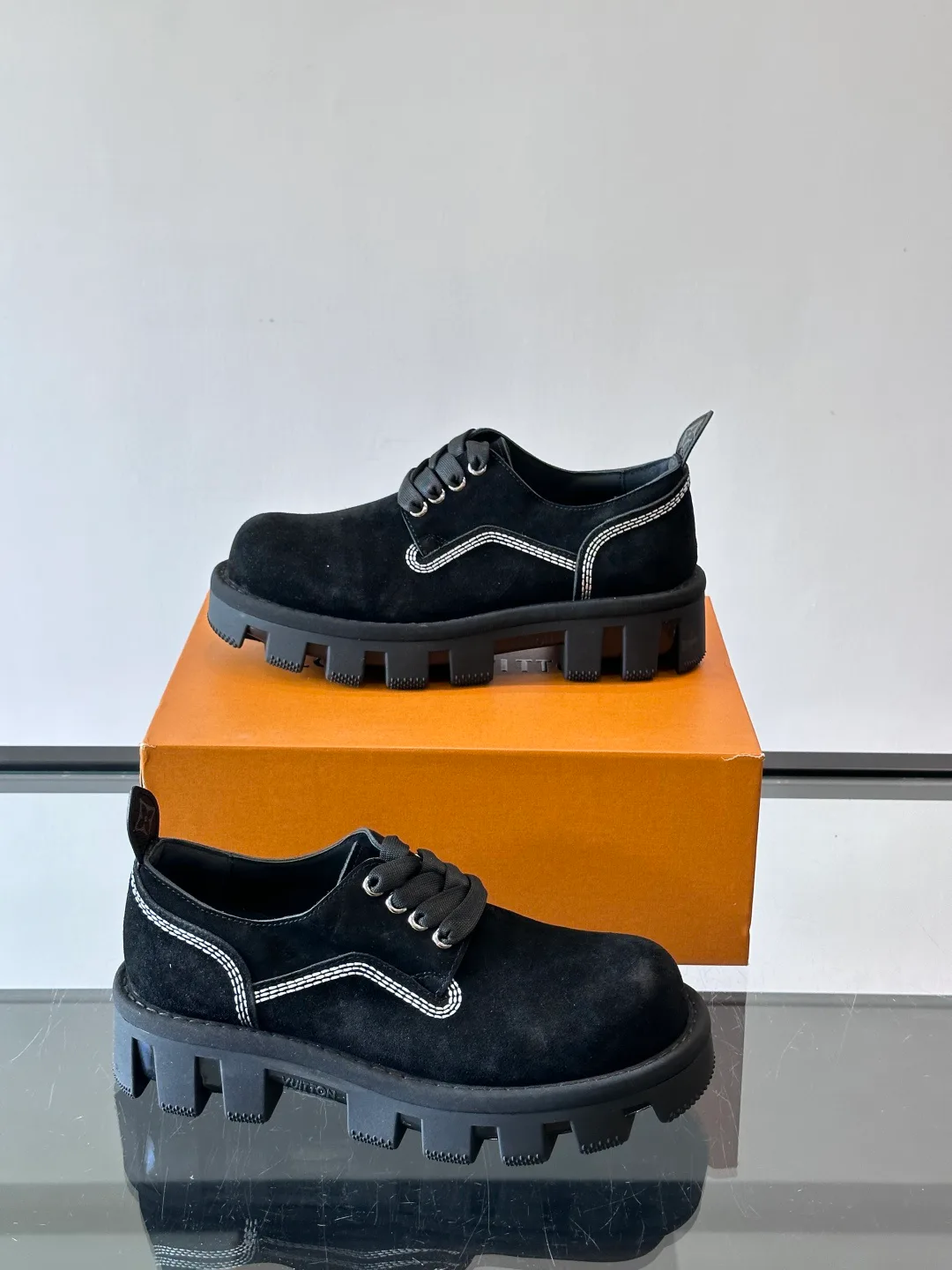 Кроссовки Мужские Louis Vuitton 700590