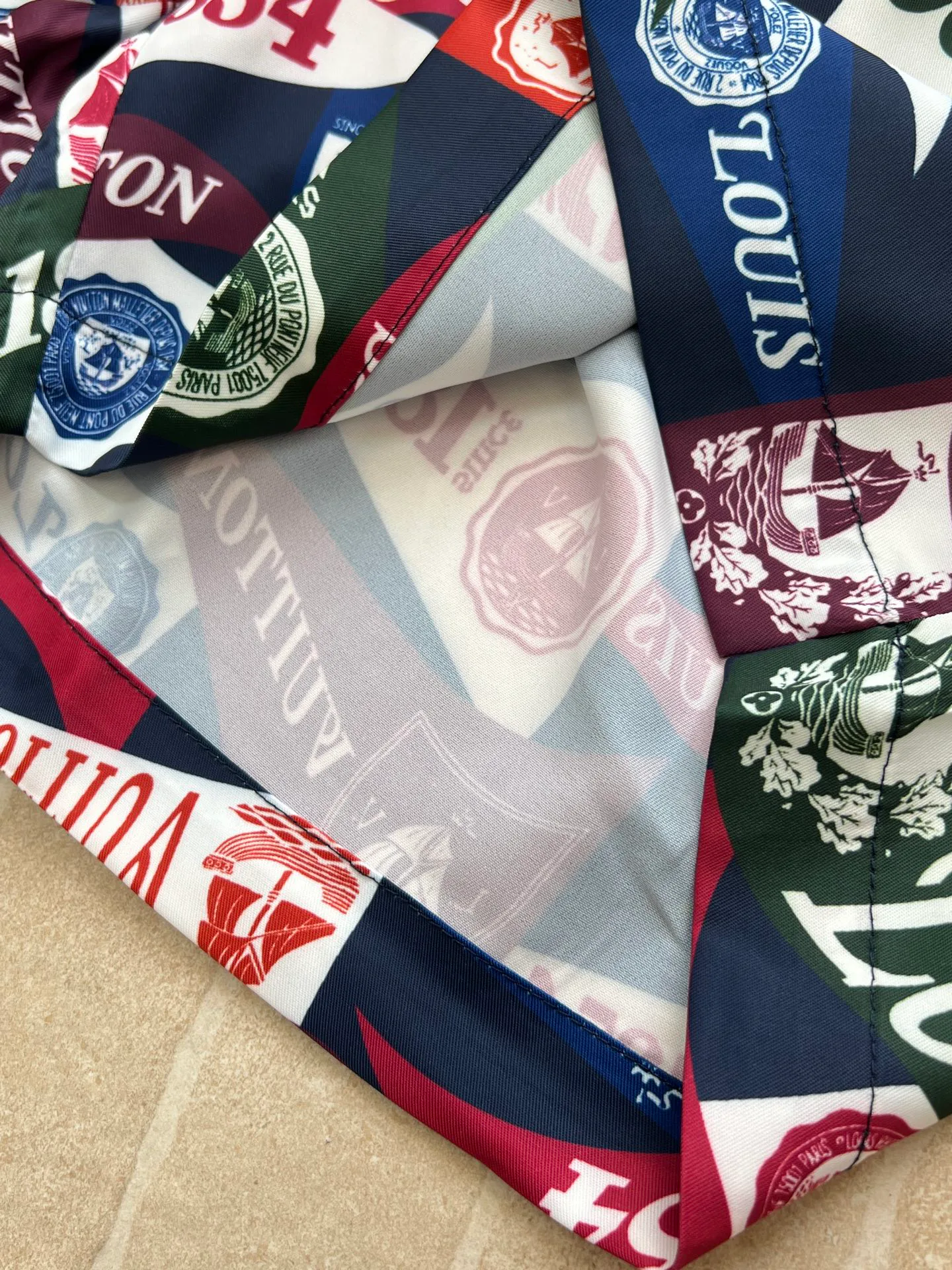 Шорты Мужские Louis Vuitton 10417515