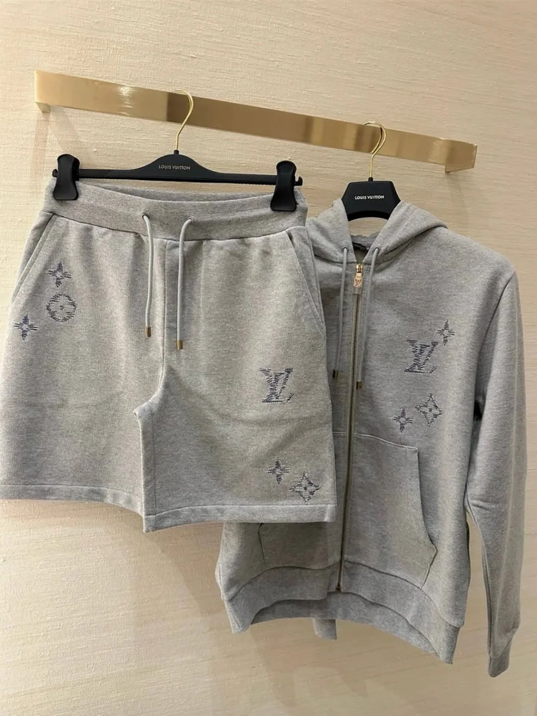 Шорты Мужские Louis Vuitton 17572027
