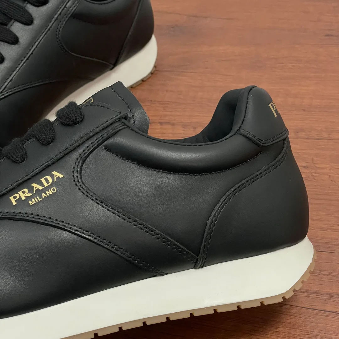 Кроссовки Мужские Prada 11426378