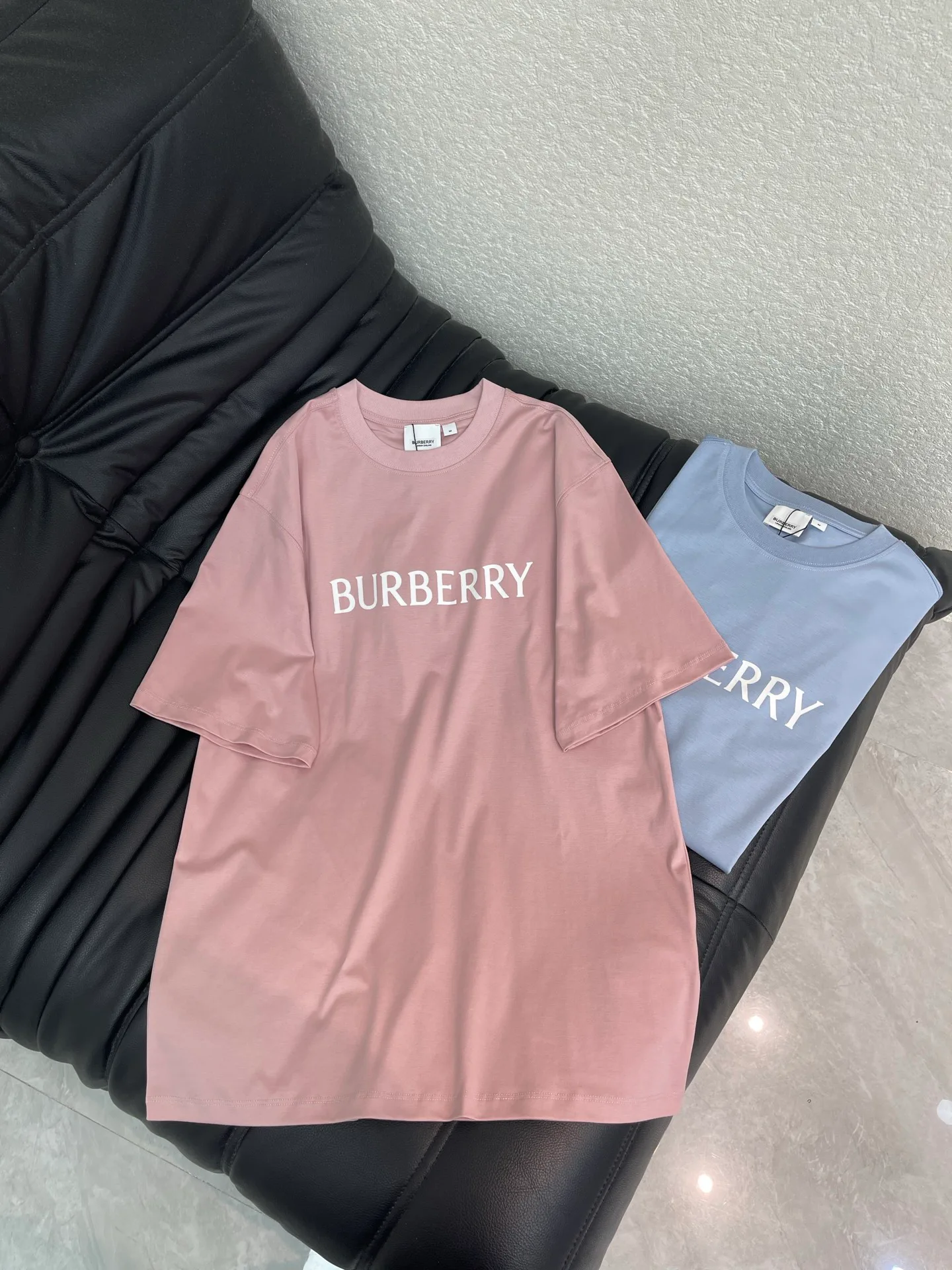 Футболки Женские Burberry 14351379