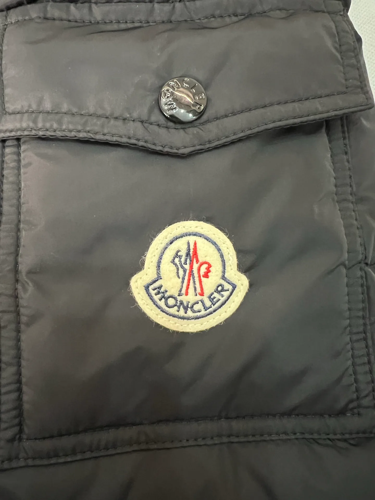 Куртки И Пуховики Женские Moncler 18599875