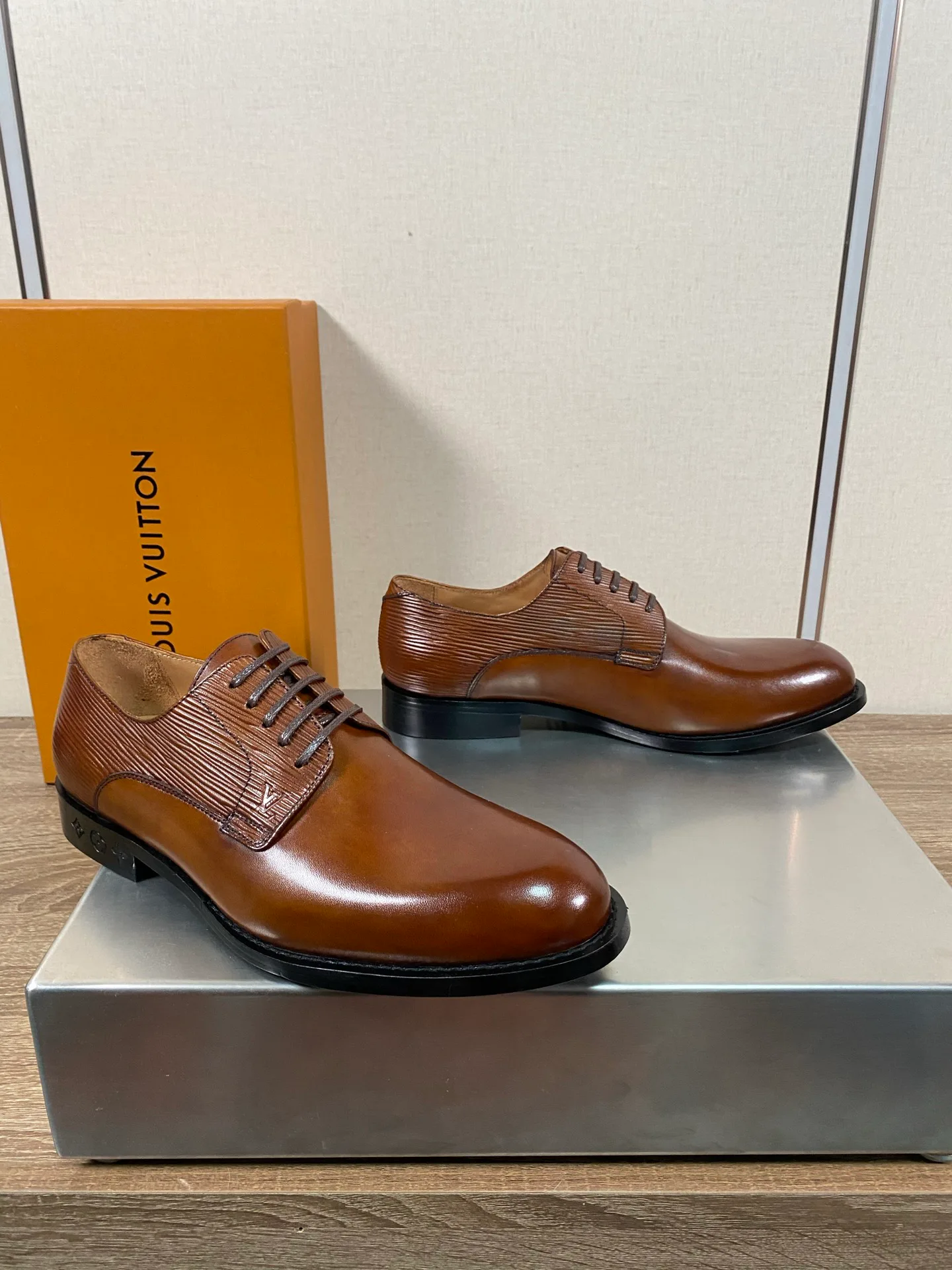 Лоферы И Туфли Мужские Louis Vuitton 18078680