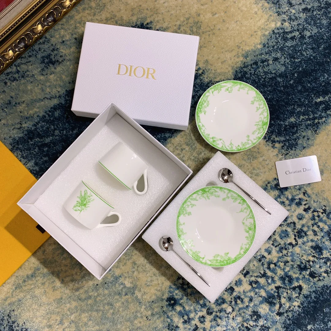 Посуда Christian Dior 11929403