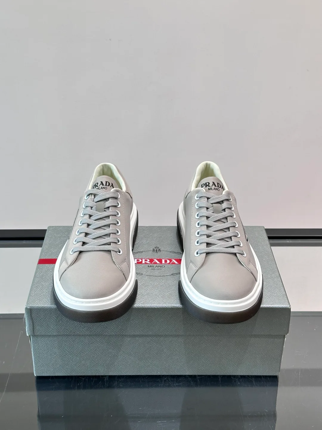 Кроссовки Мужские Prada 17913733
