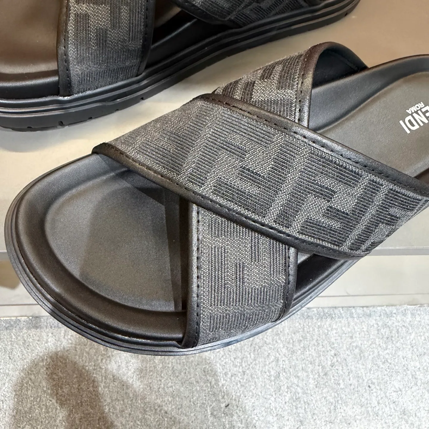 Сандалии Мужские Fendi 9737056