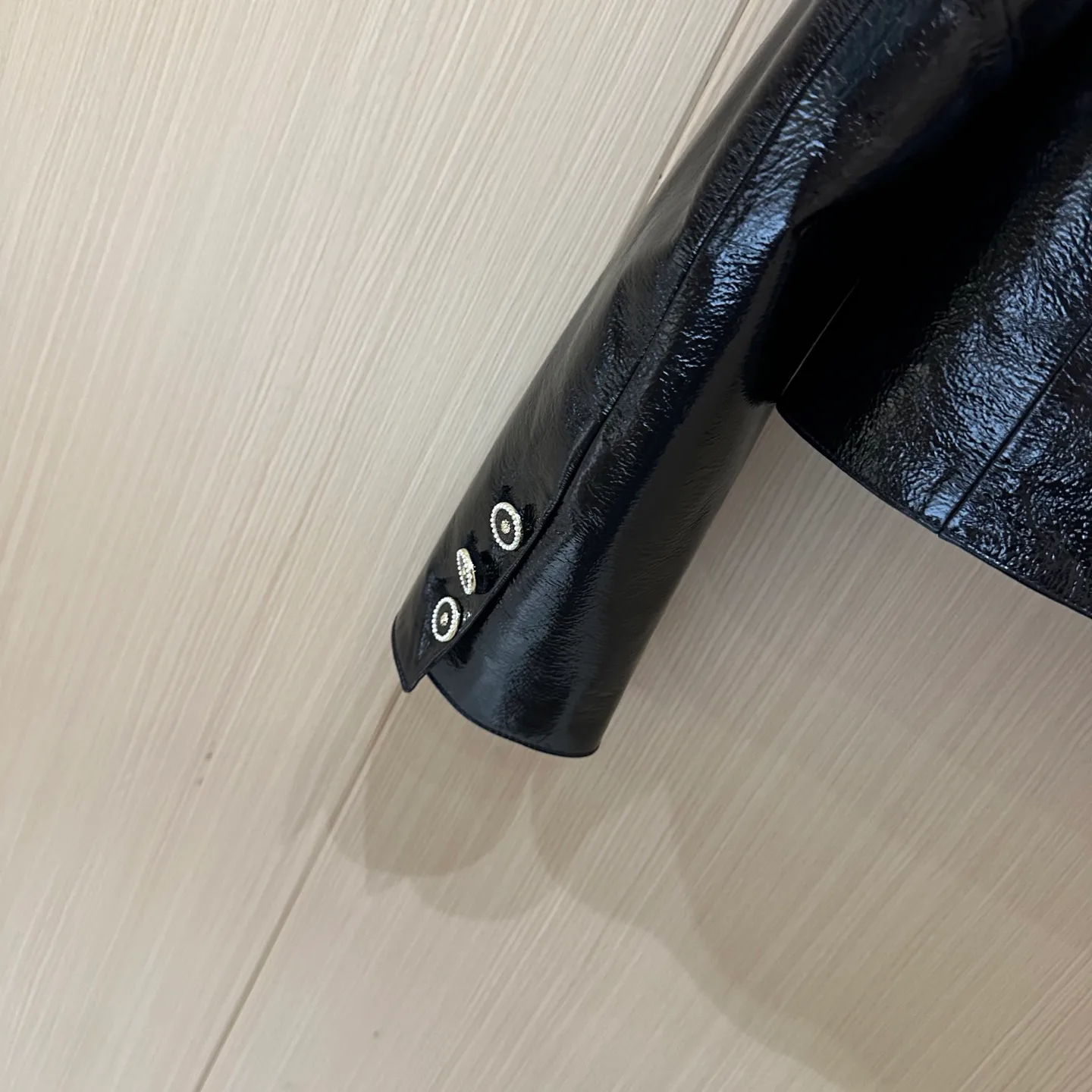 Кожаные Куртки И Дублёнки Женские Chanel 11398508