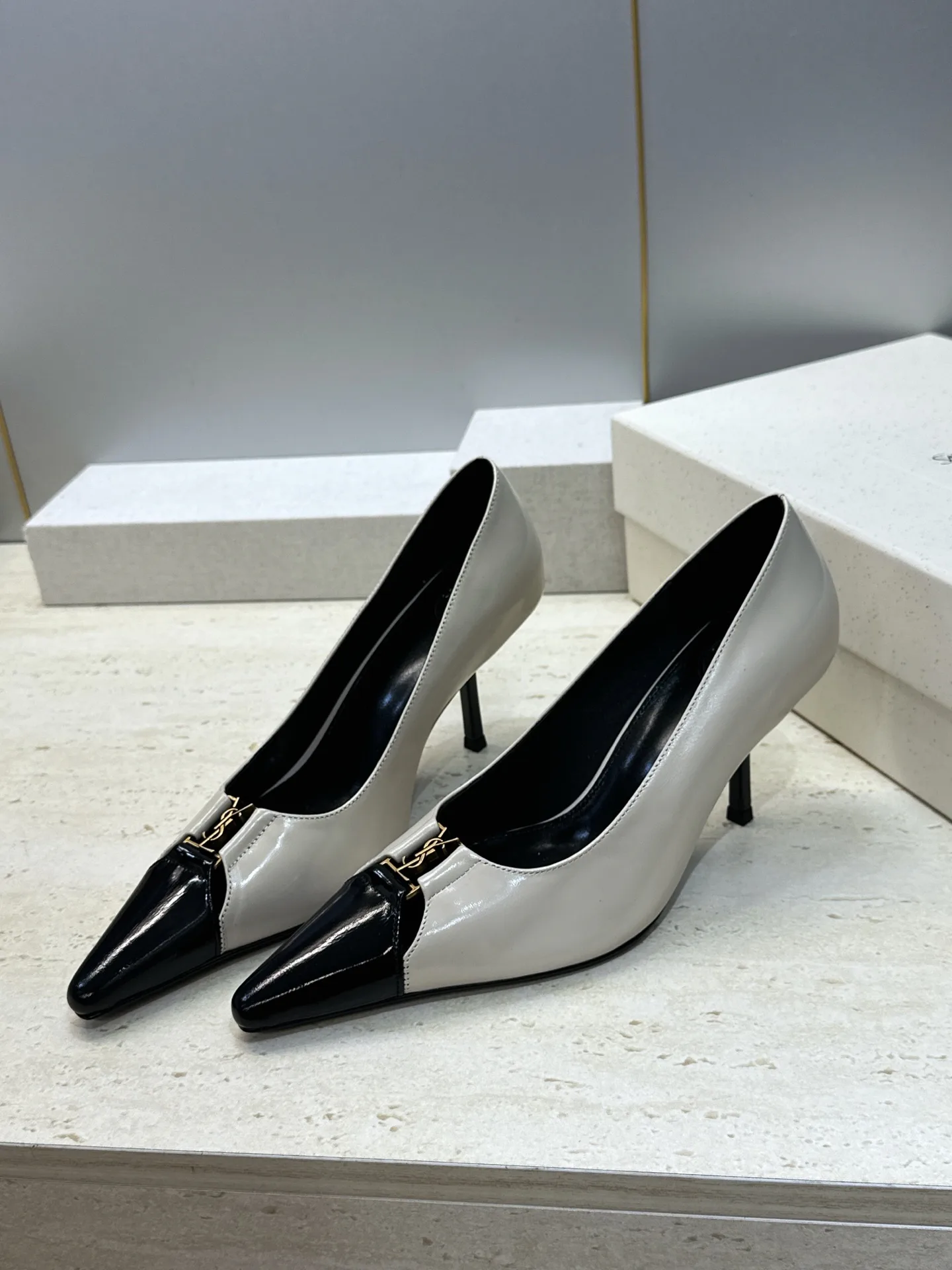 Туфли Женские Saint Laurent 18724299