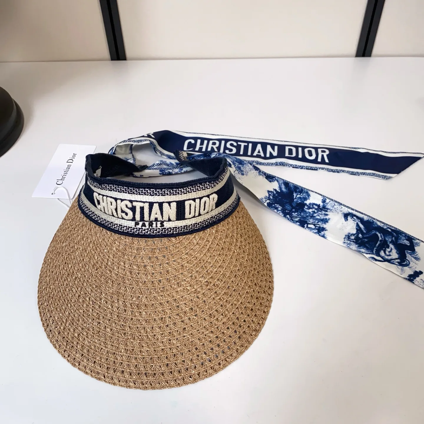 Головные Уборы Christian Dior 13294404