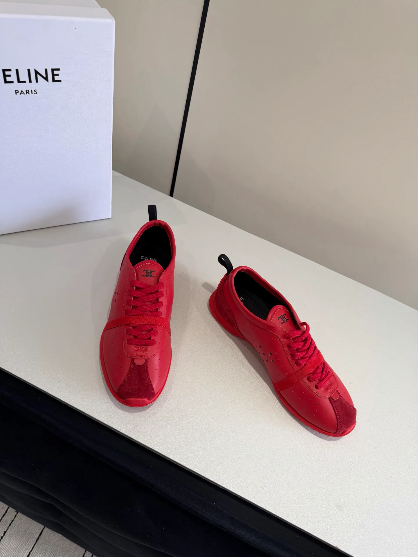 Кроссовки Женские Celine 17977155