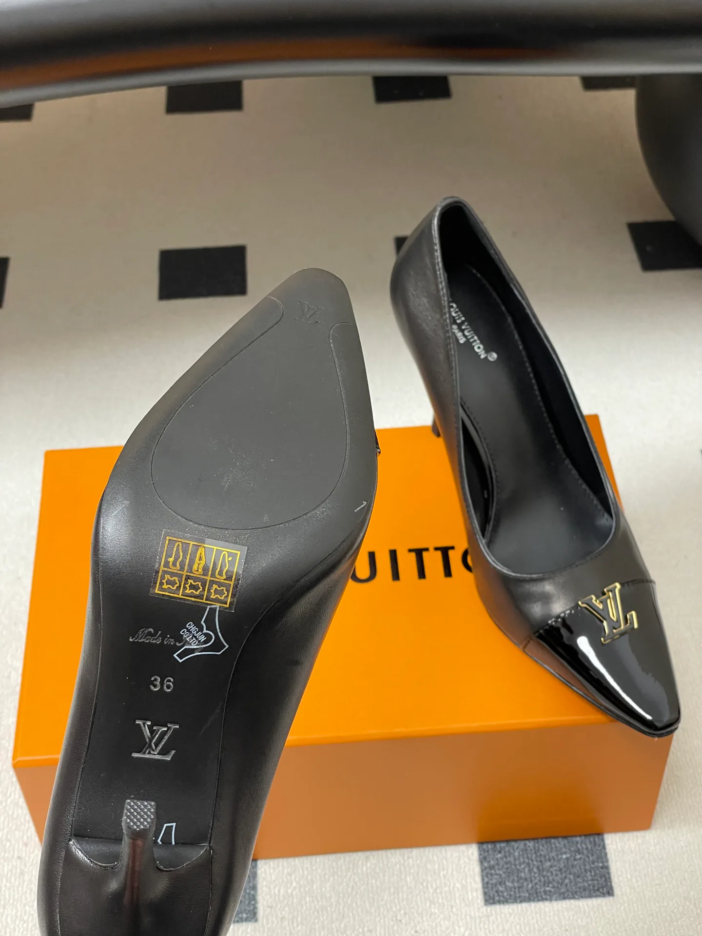 Туфли Женские Louis Vuitton 12755665