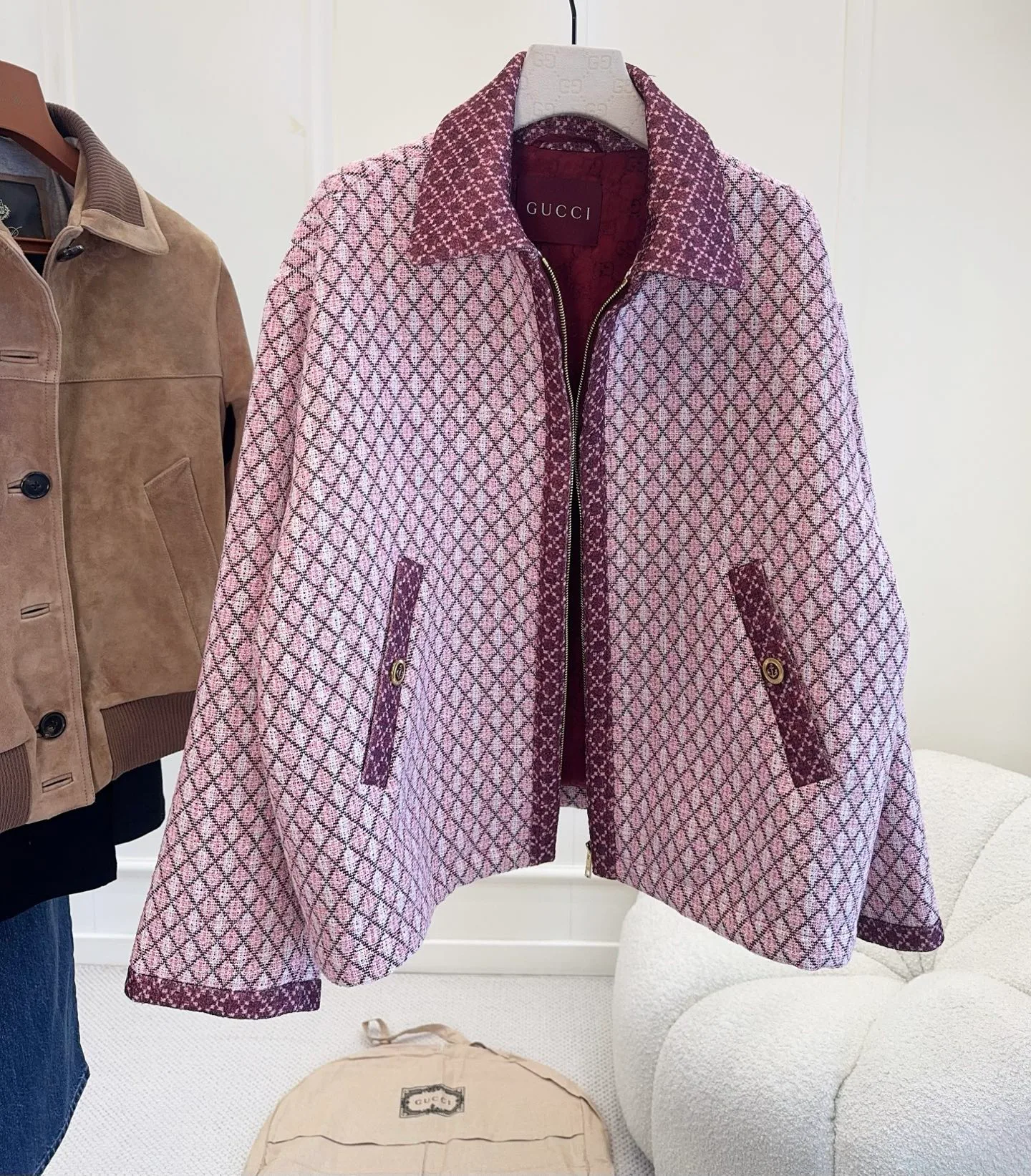 Куртки И Пуховики Женские Gucci 10780263