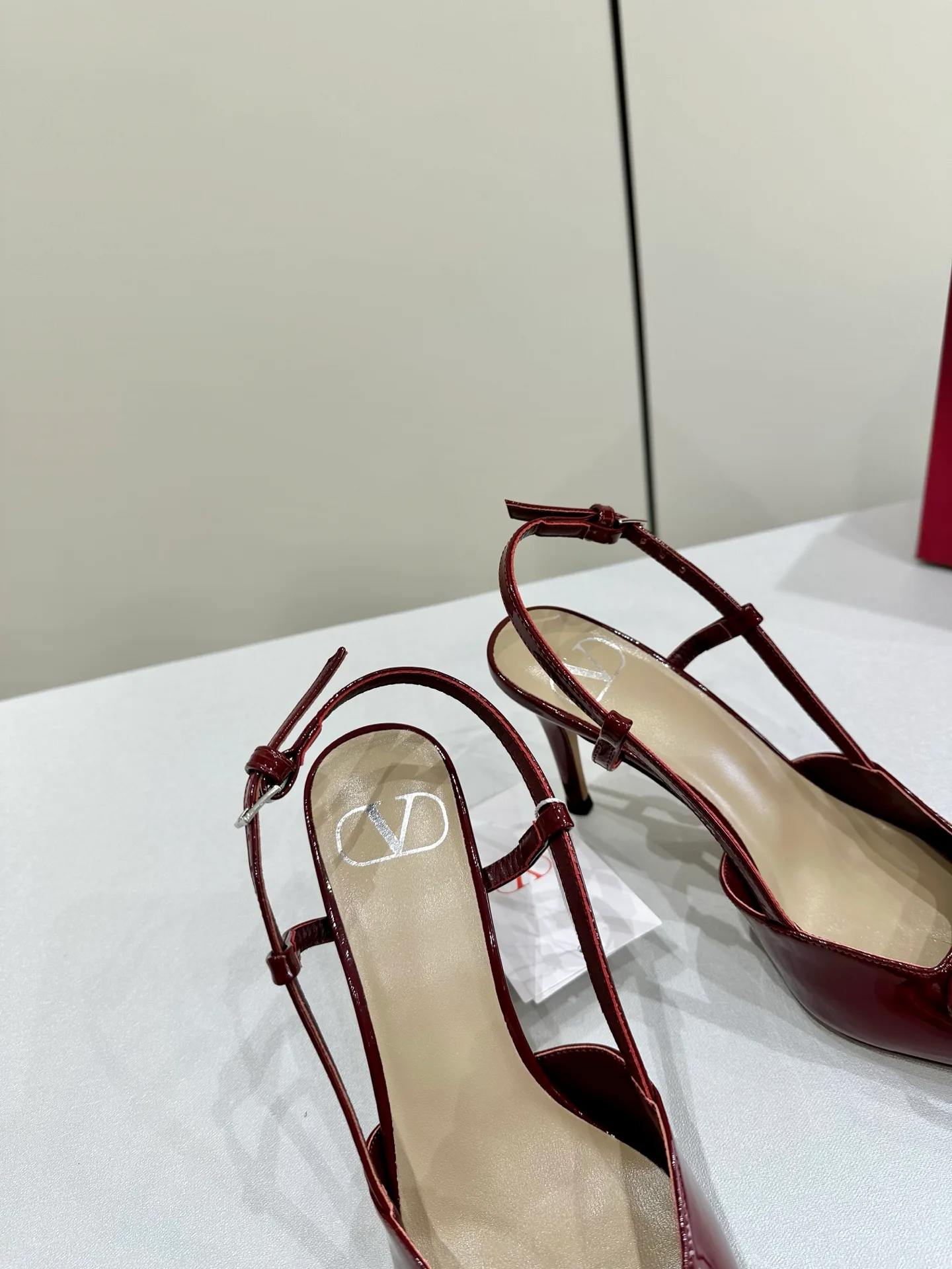 Босоножки Женские Valentino 11608839