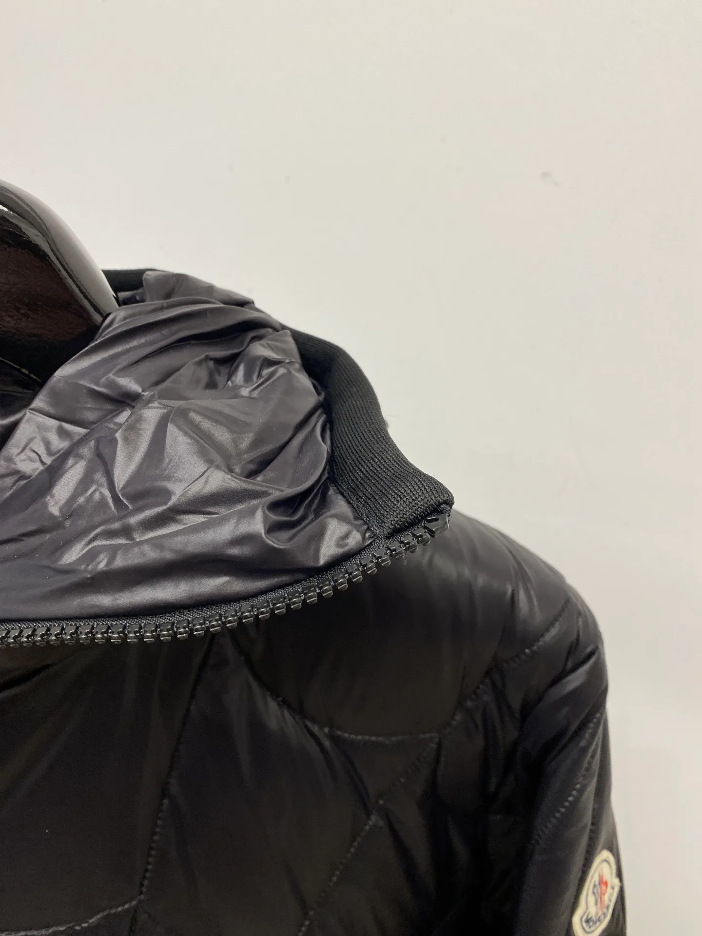 Куртки И Пуховики Мужские Moncler 1941407