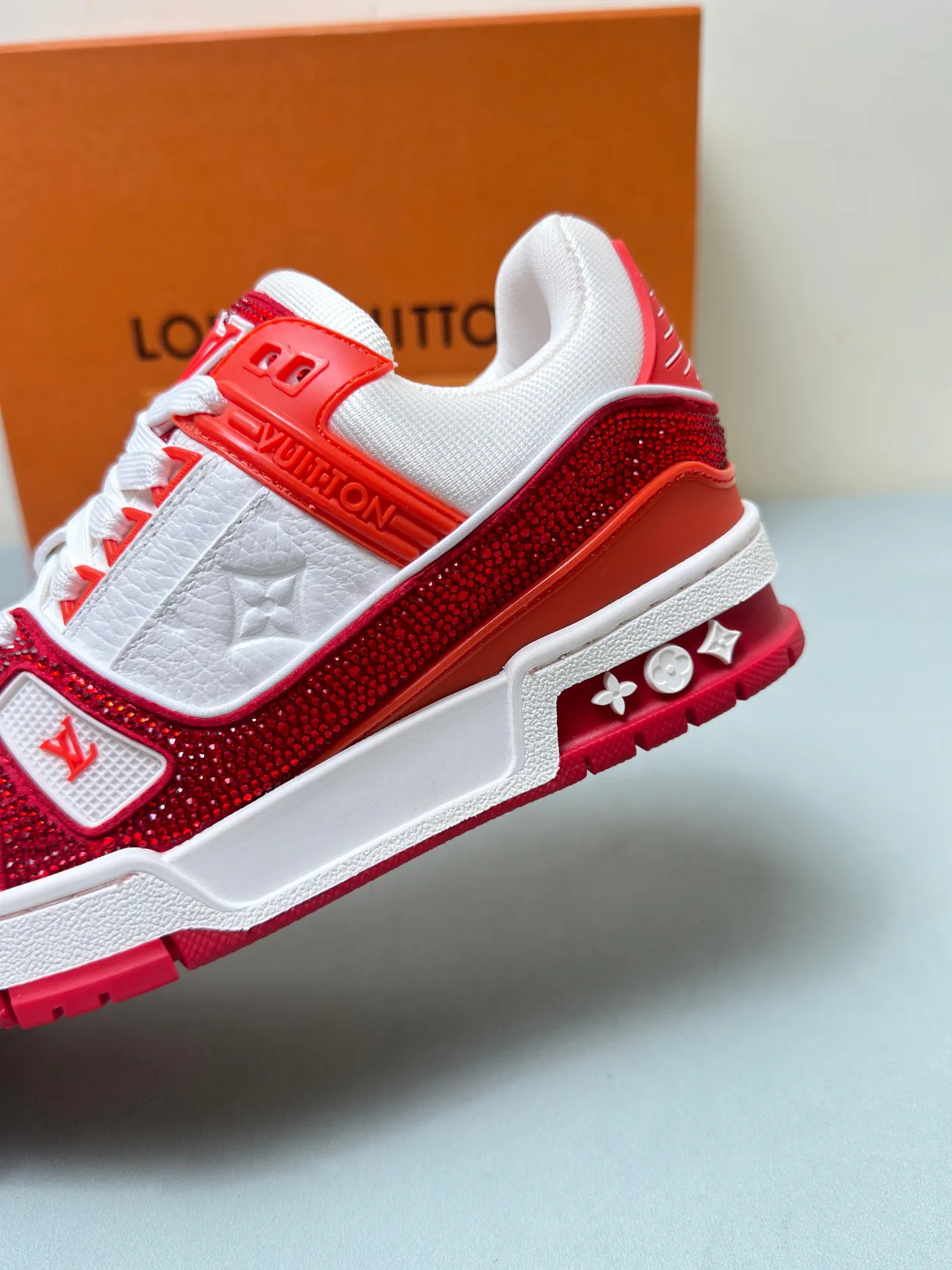 Кроссовки Женские Louis Vuitton 378074