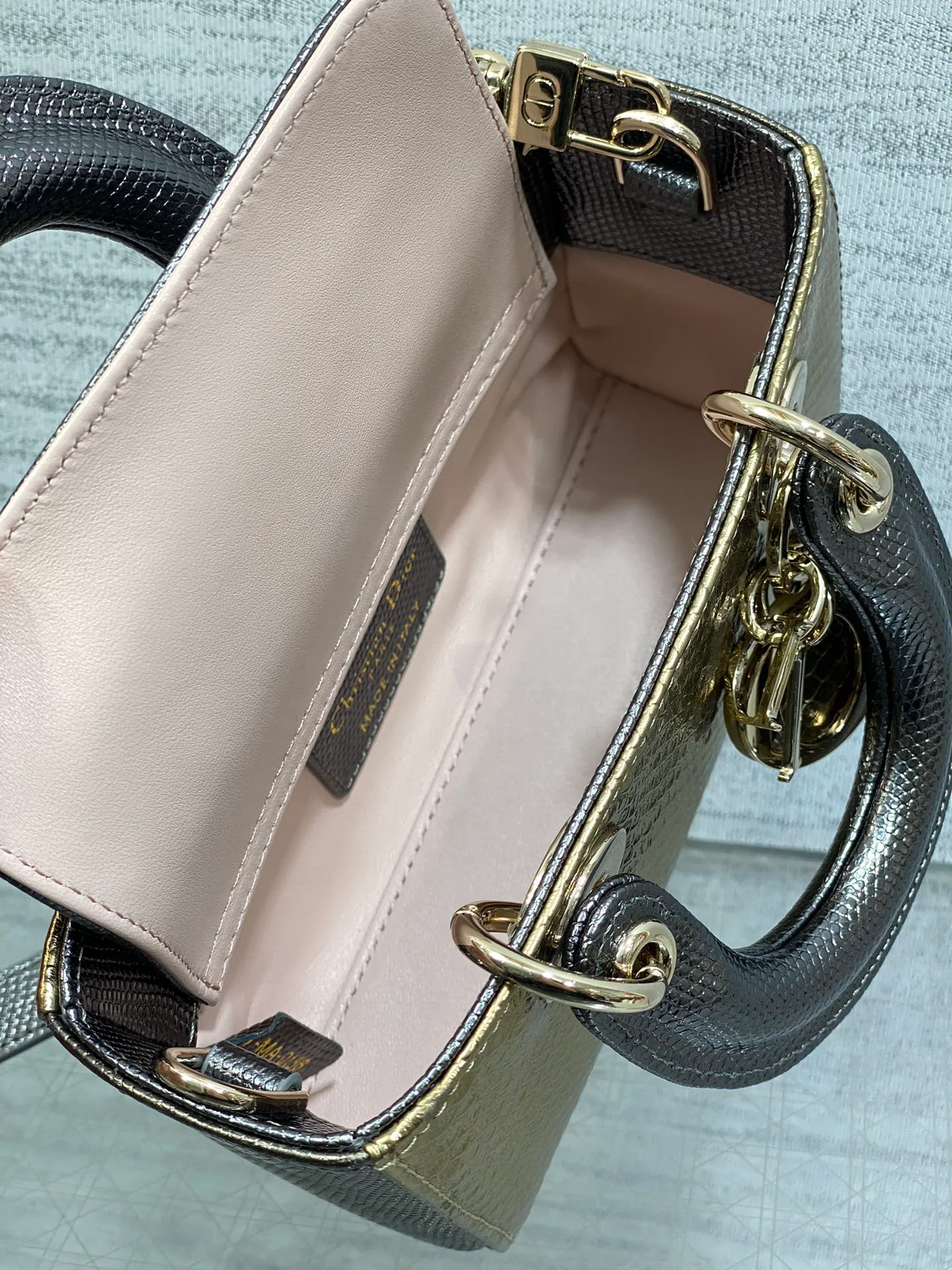 Классические Сумки Женские Christian Dior 12817886