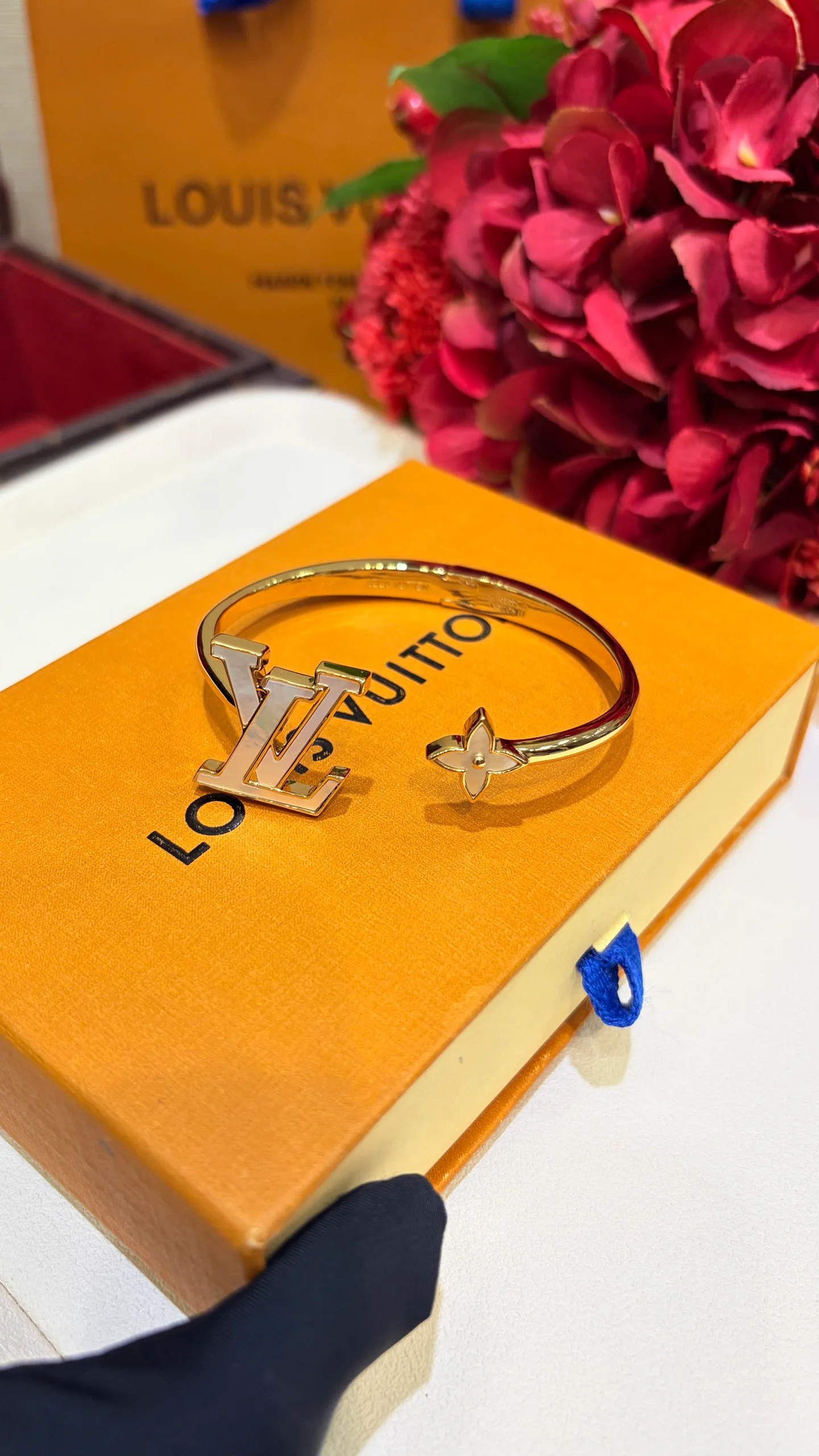 Бижутерия Louis Vuitton 18504638