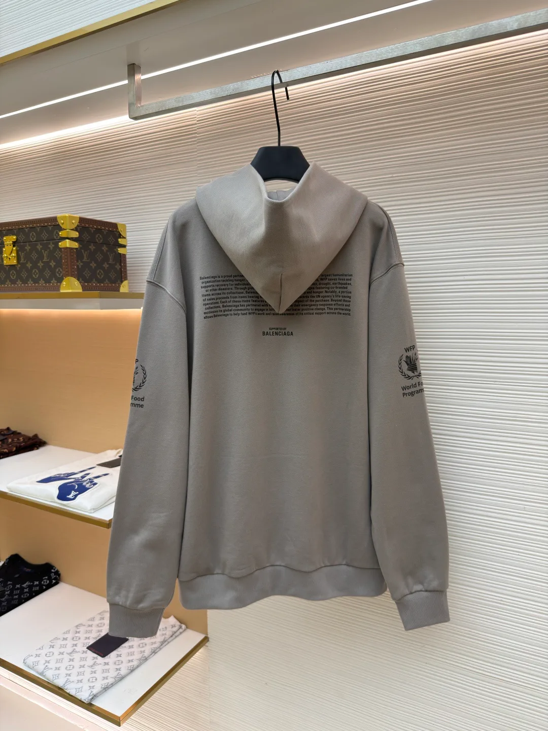 Свитшоты И Худи Мужские Balenciaga 18931001