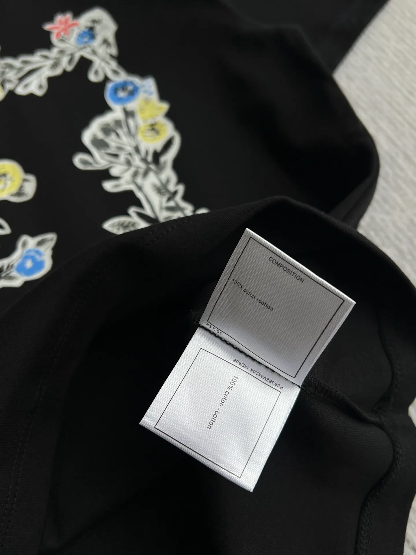 Футболки Женские Chanel 5245919