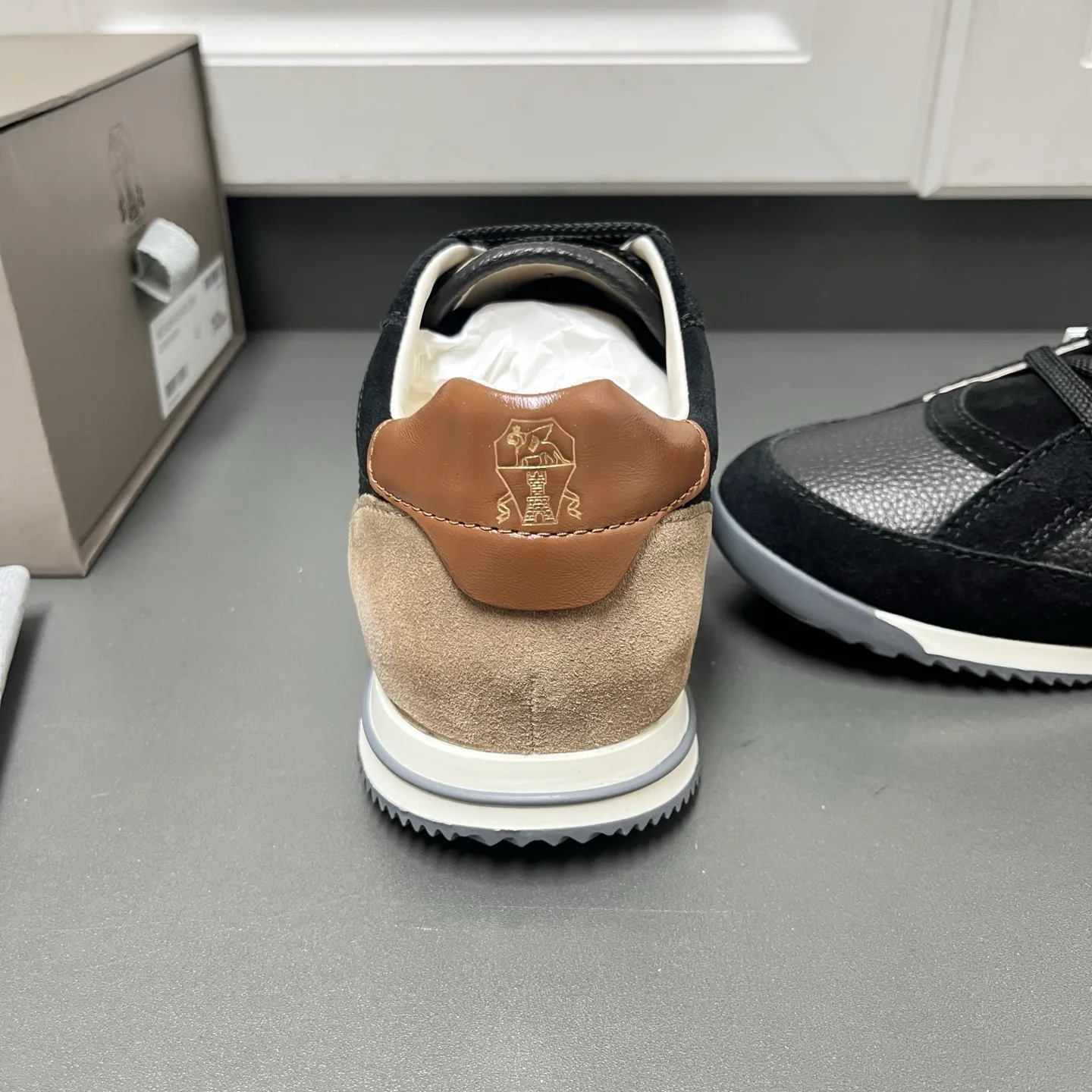 Кроссовки Мужские Brunello Cucinelli 18468805