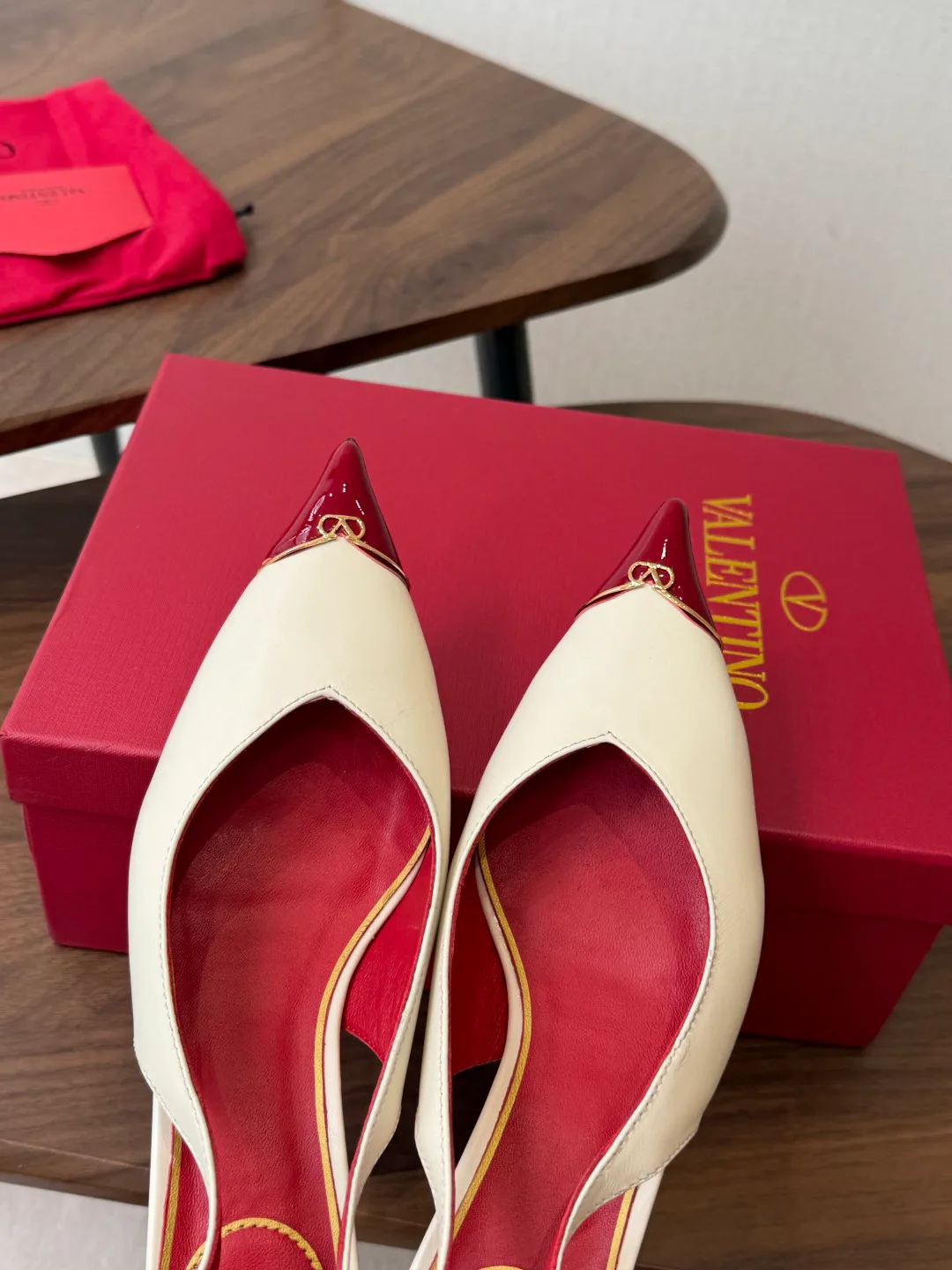 Босоножки Женские Valentino 17364704