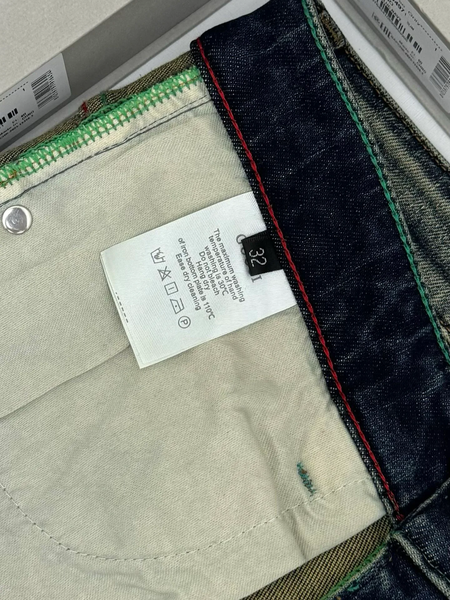 Джинсы Мужские Gucci 18140735