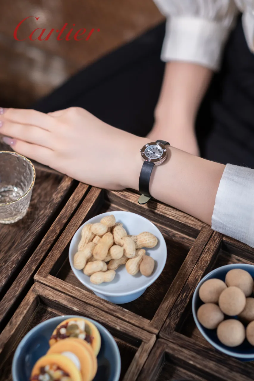 Часы Женские Cartier 11215509