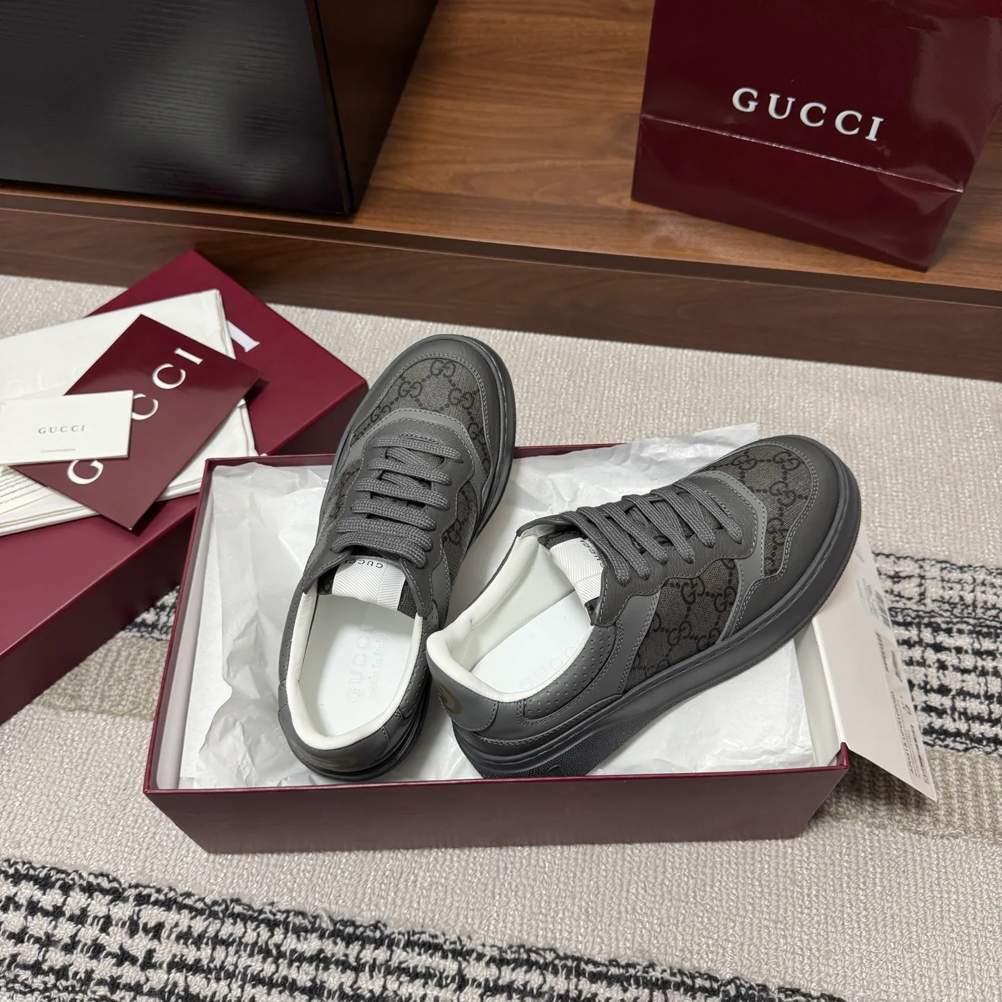 Кроссовки Женские Gucci 1225476