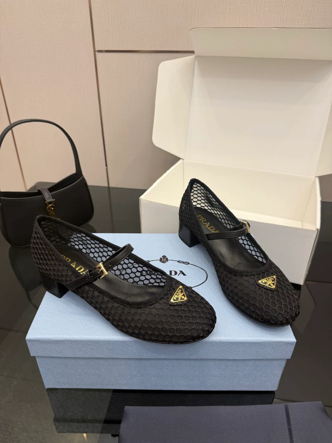 Туфли Женские Prada 13182189