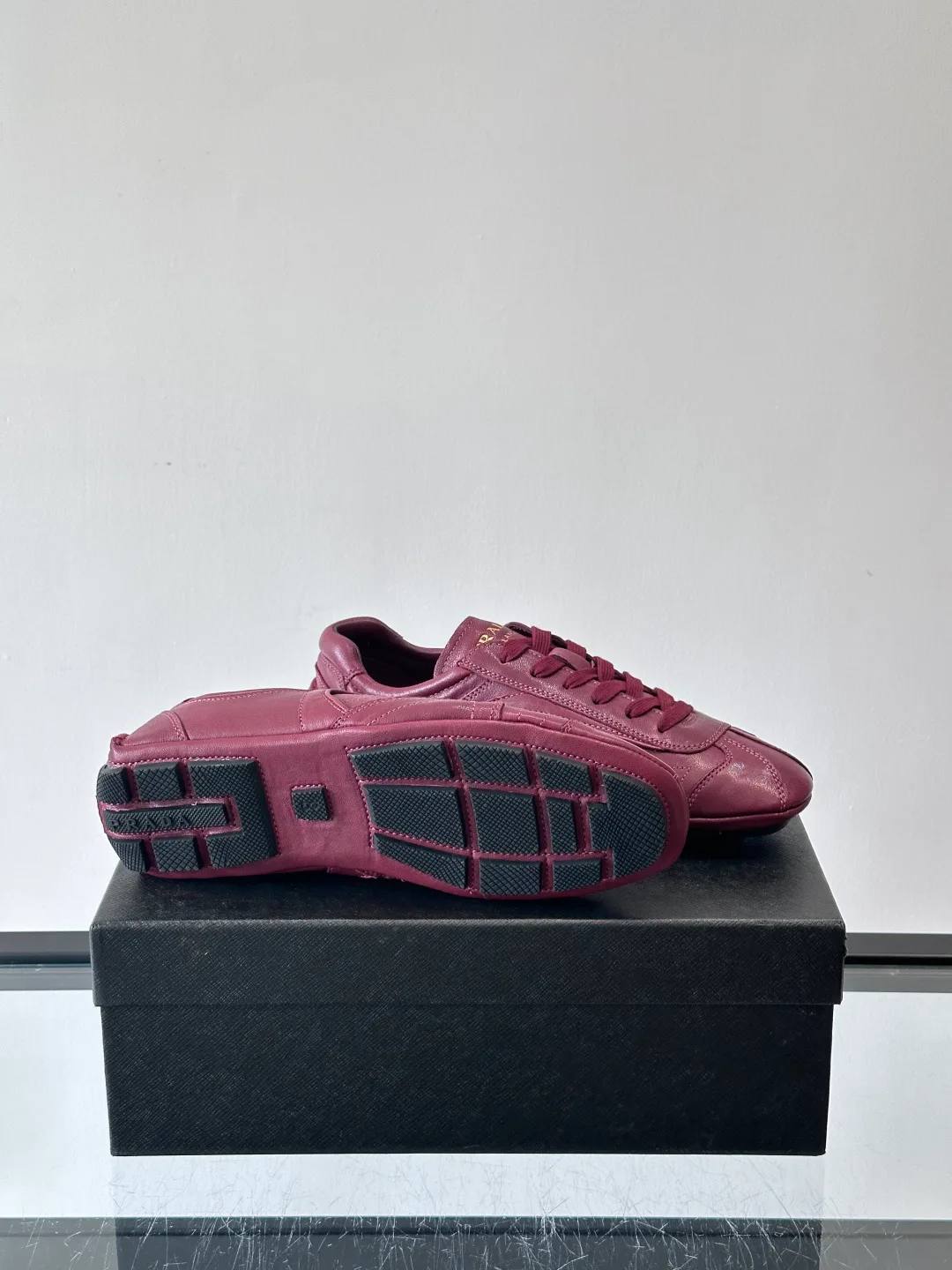 Кроссовки Мужские Prada 10822675