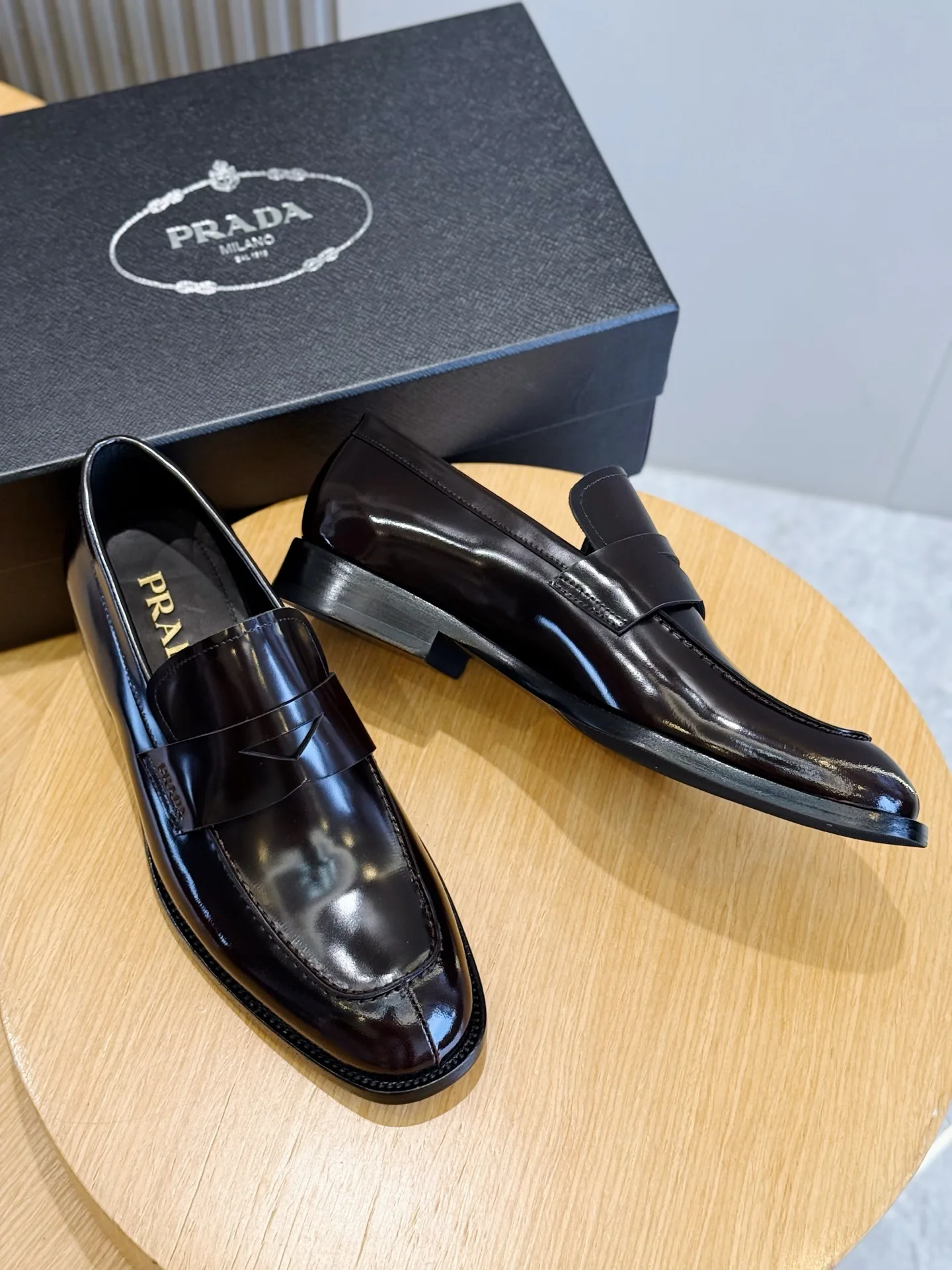 Лоферы И Туфли Мужские Prada 18139696