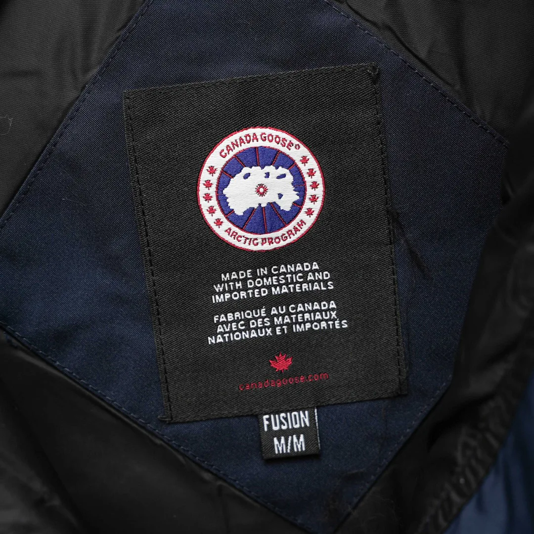 Куртки И Пуховики Женские Canada Goose 1188589