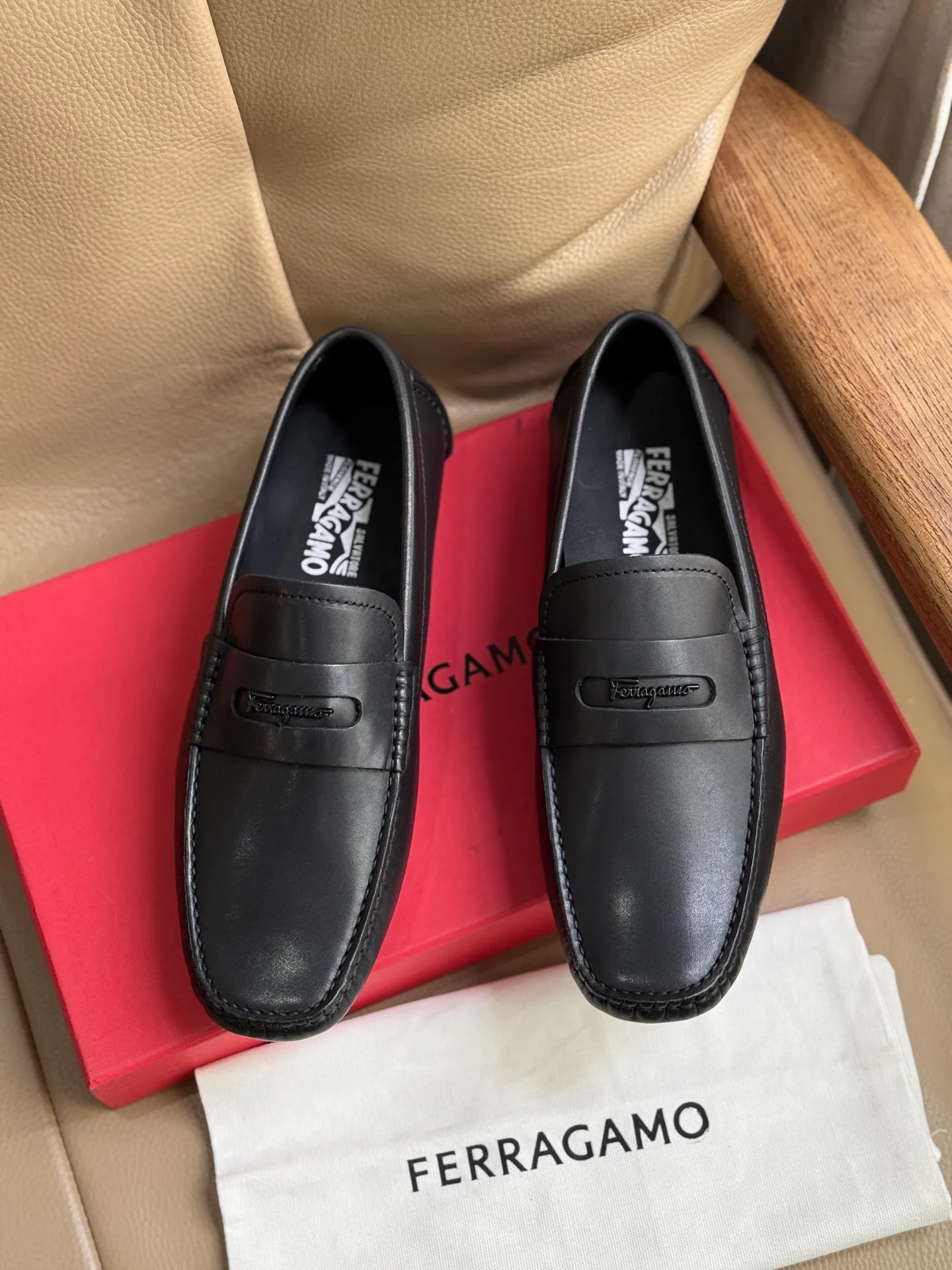 Лоферы И Туфли Мужские Salvatore Ferragamo 18117118