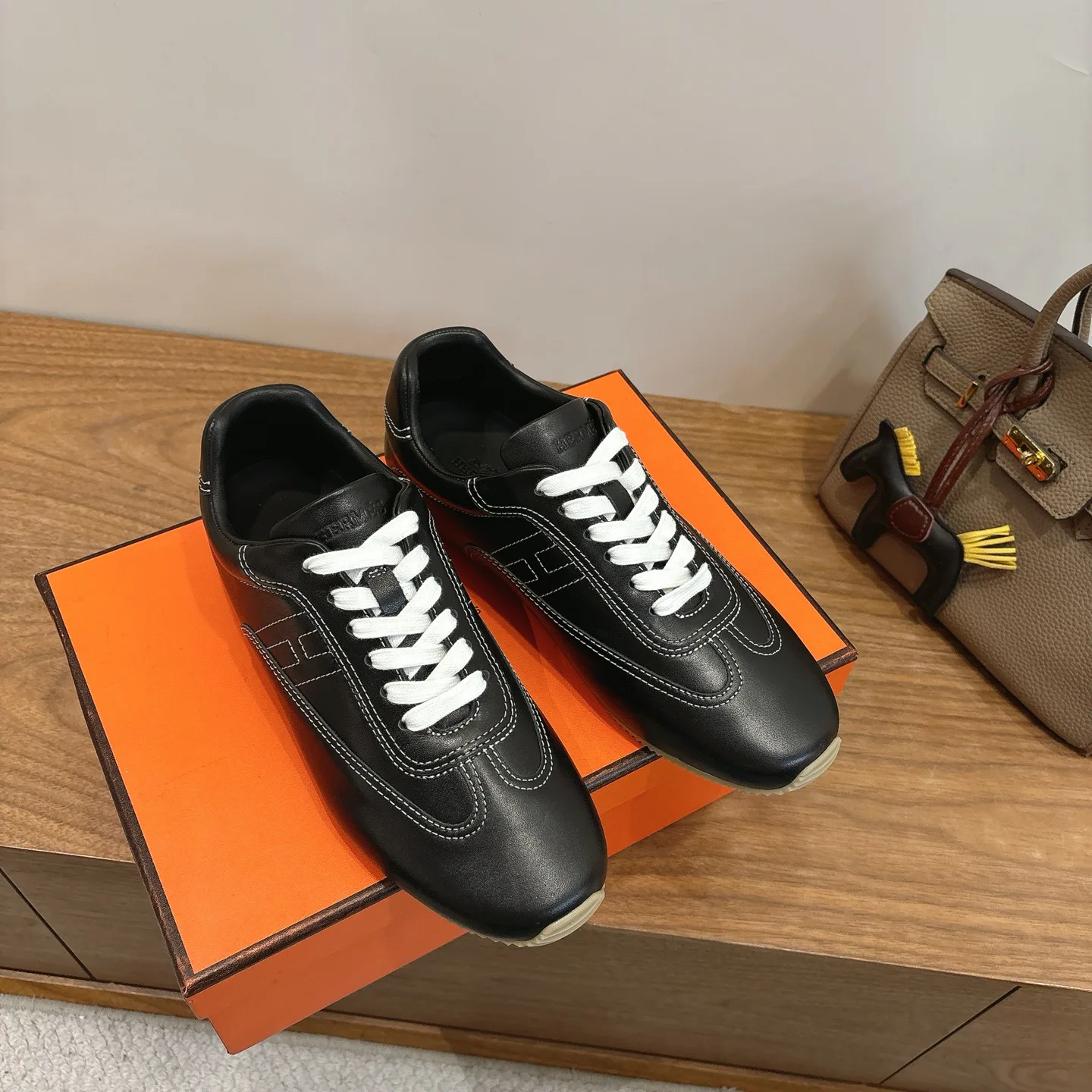 Кроссовки Женские Hermes 20153882