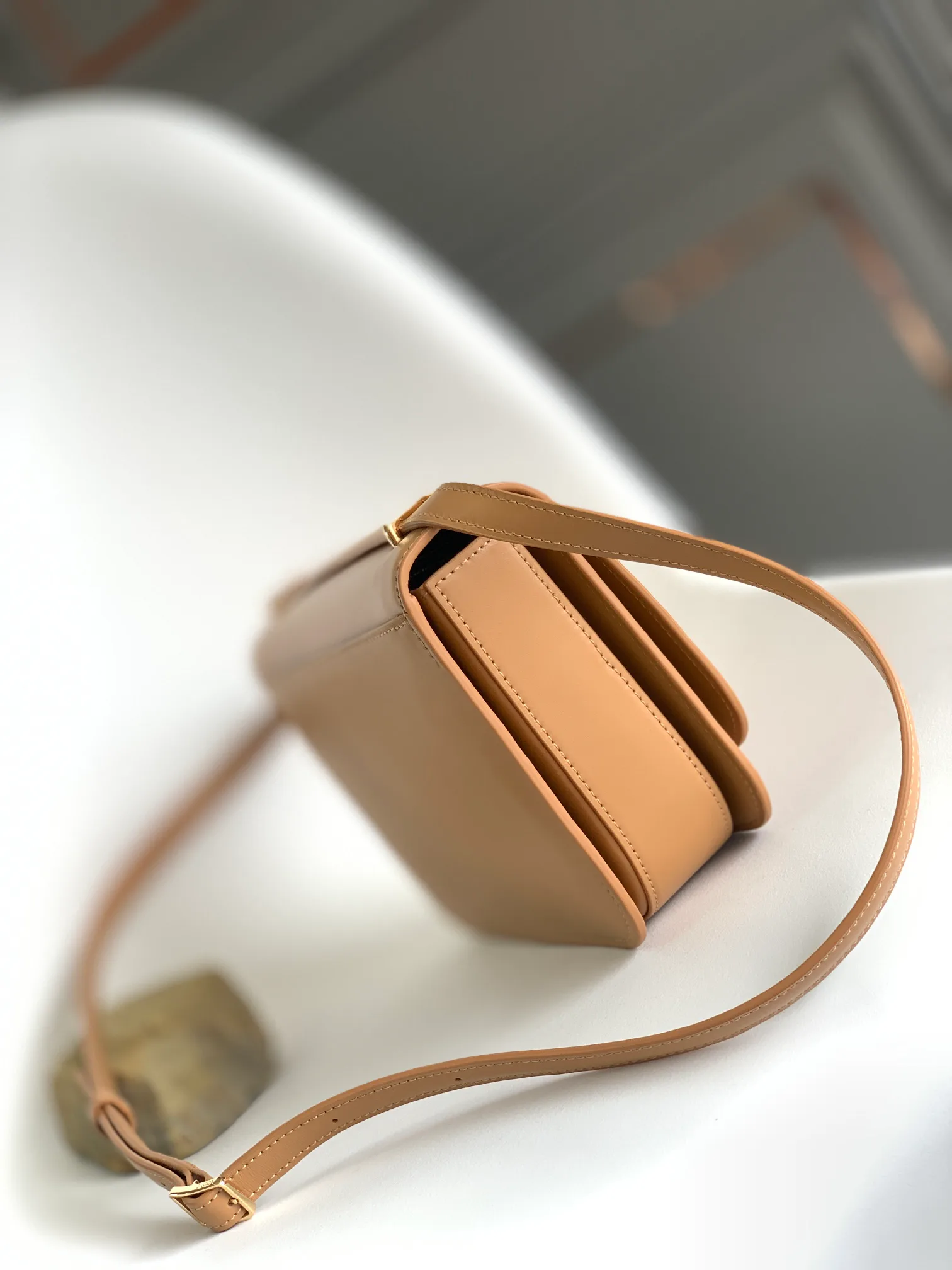 Классические Сумки Женские Loewe 6448006