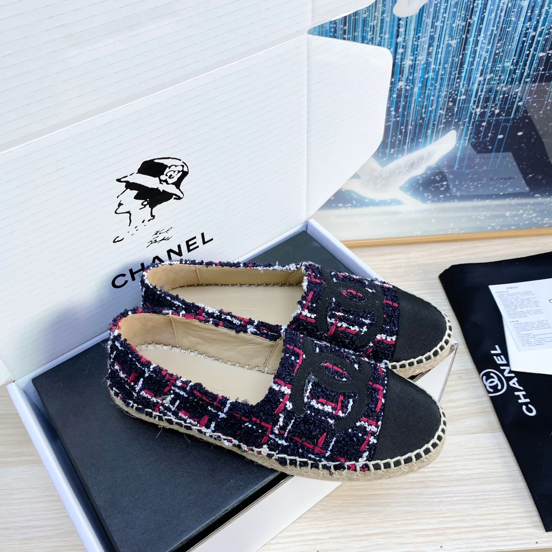 Слипоны Женские Chanel 10479317