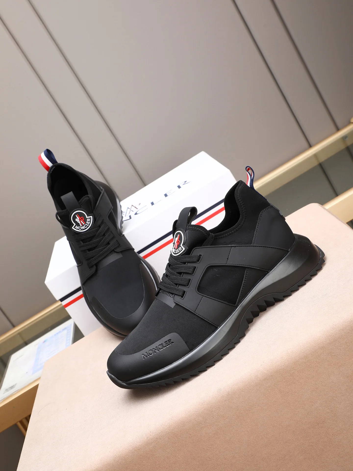 Кроссовки Мужские Moncler 77979