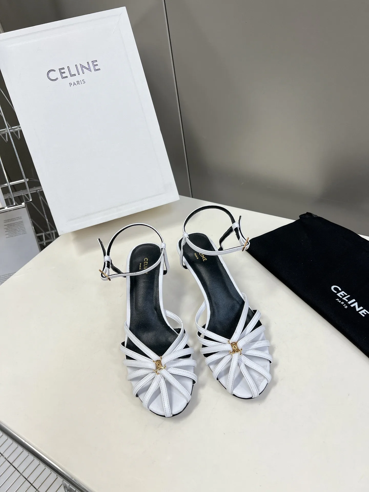 Босоножки Женские Celine 13581769
