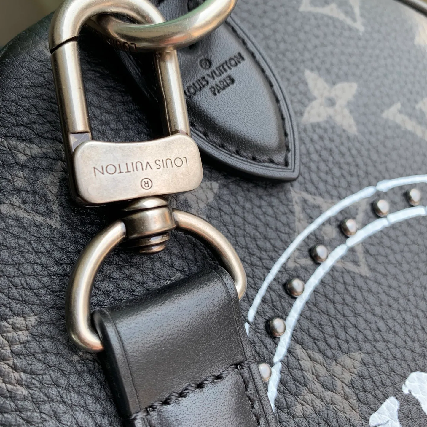 Классические Сумки Женские Louis Vuitton 18147544