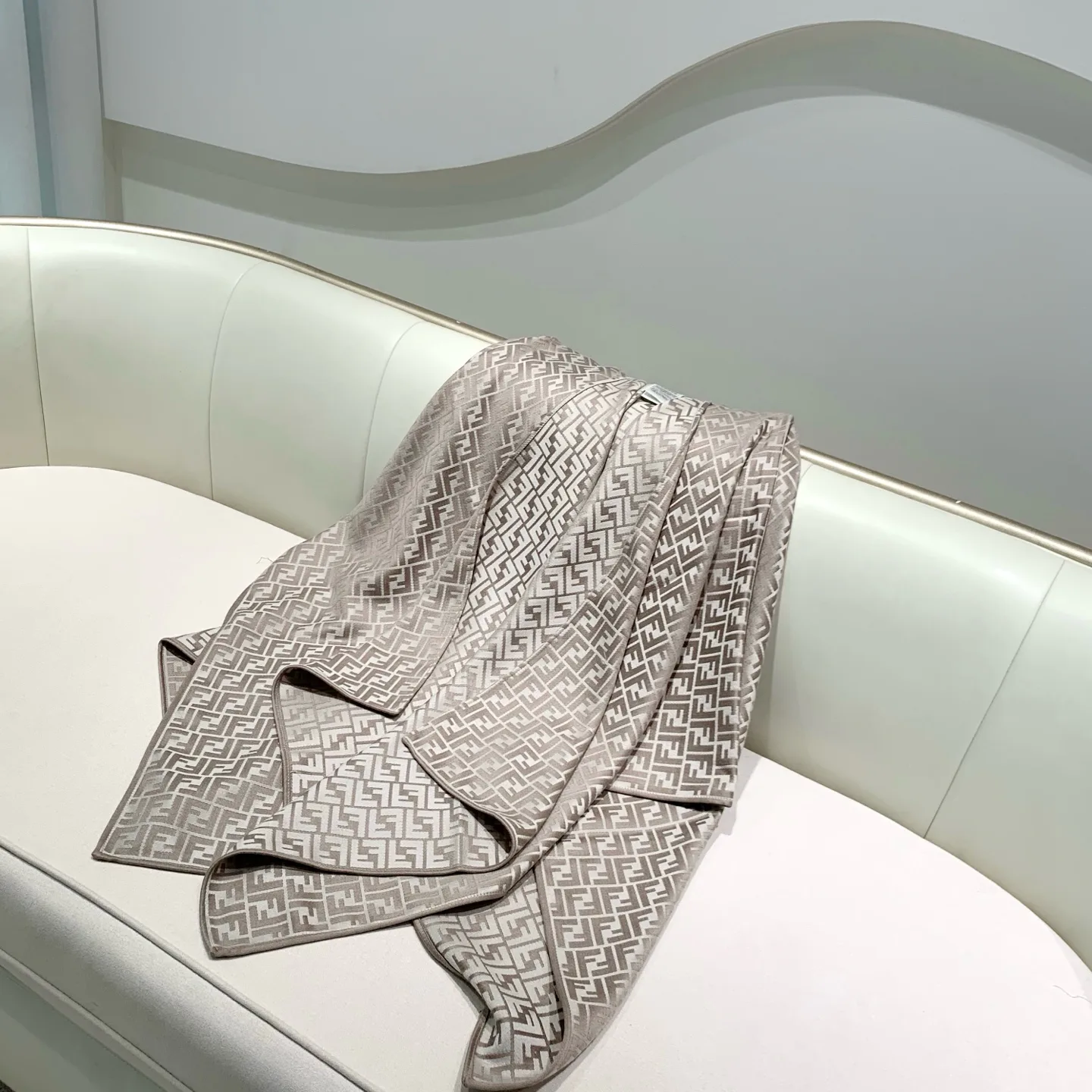 Шарфы Fendi 110416