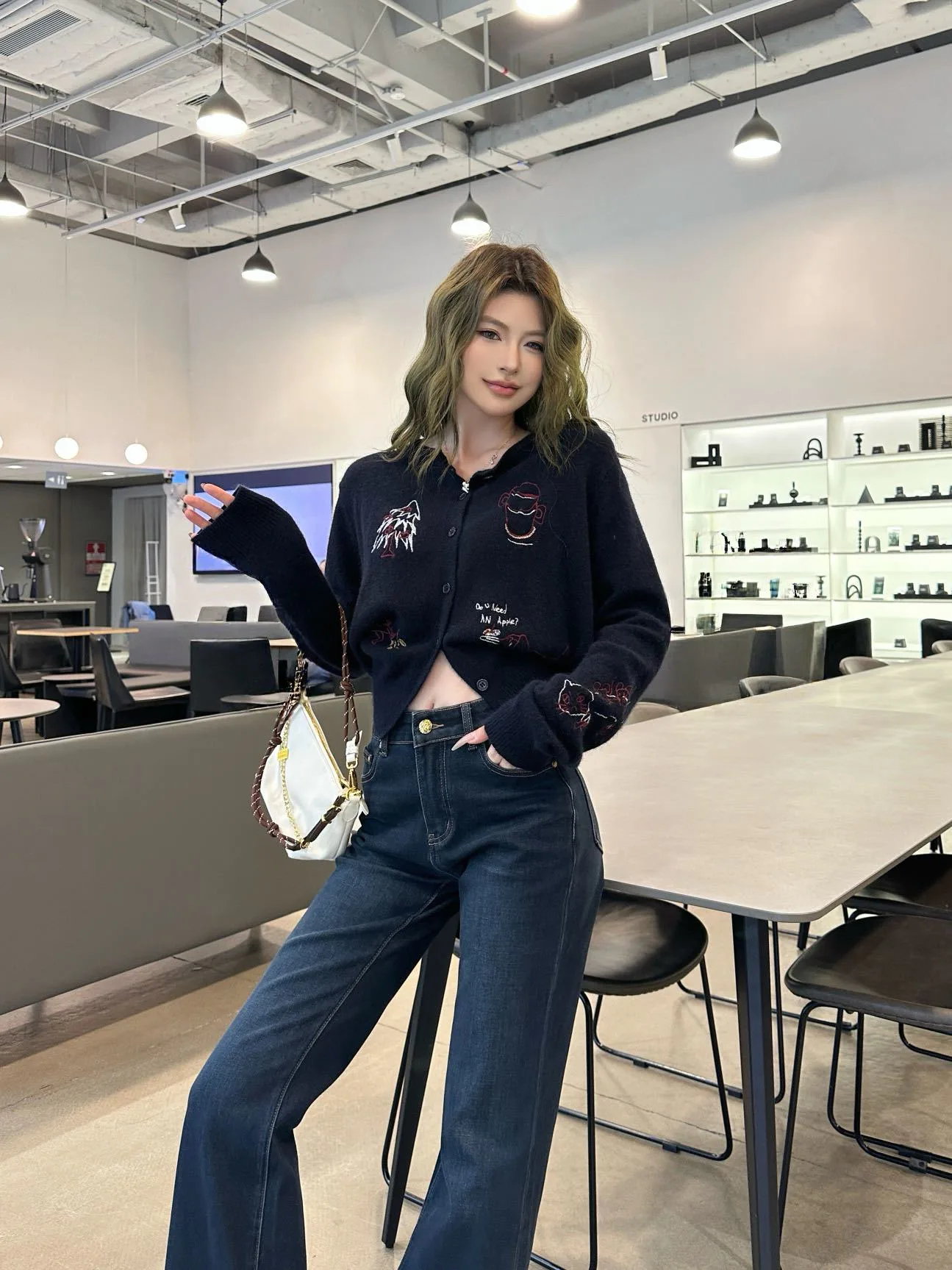 Джинсы Женские Chanel 11206277
