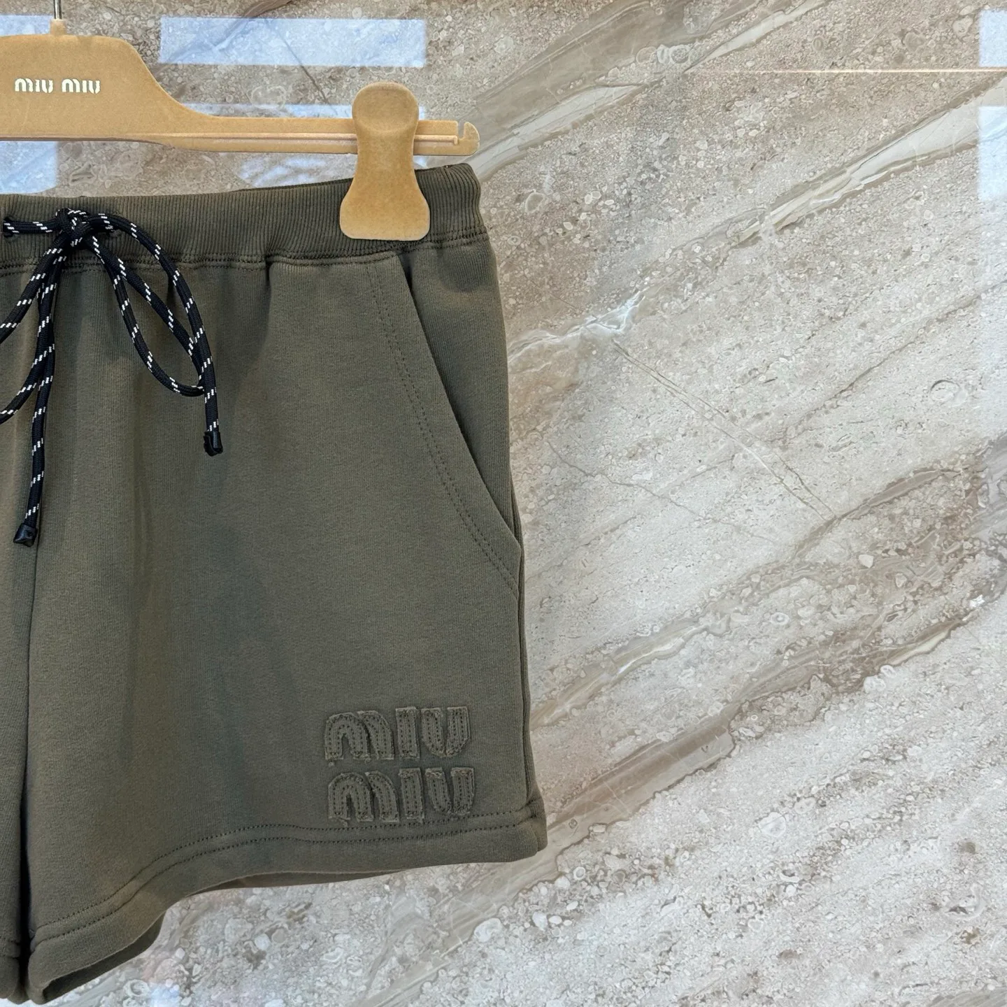 Шорты Женские Miu Miu 5045867